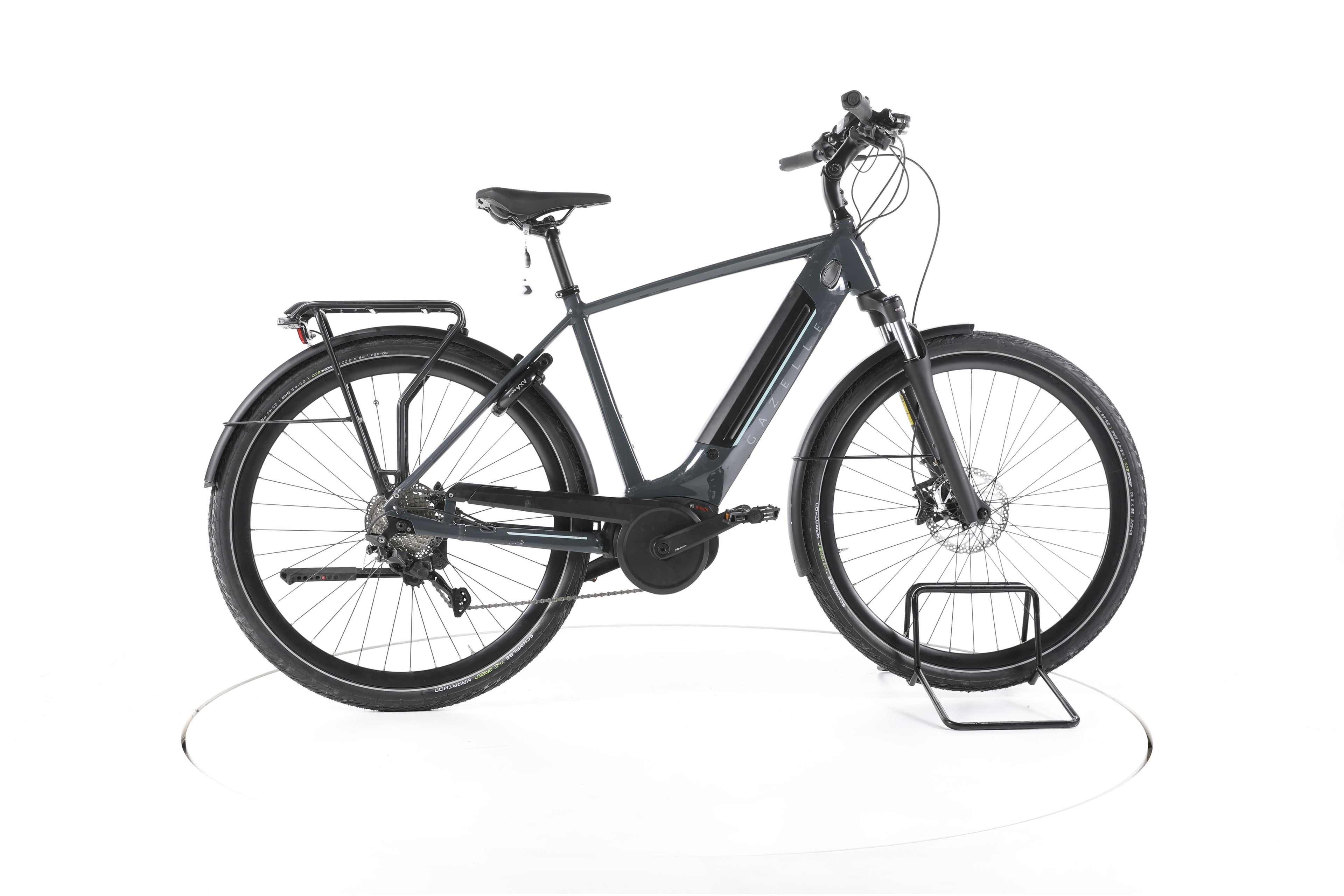 Gazelle Ultimate T10 HMB Trekking E-Bike - Image 1