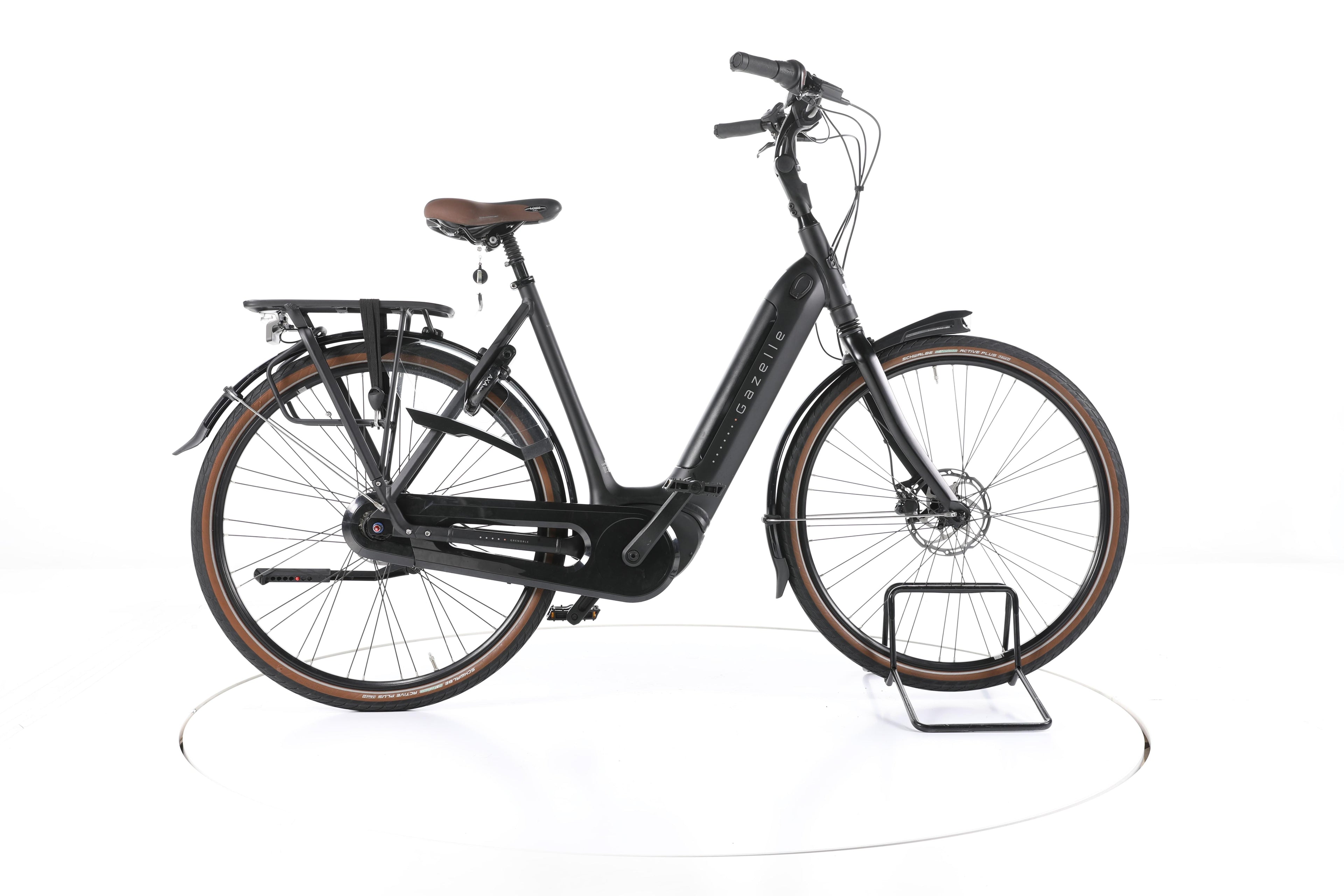 Gazelle Grenoble C8 HMB Trekking E-Bike Tiefeinsteiger - Image 1