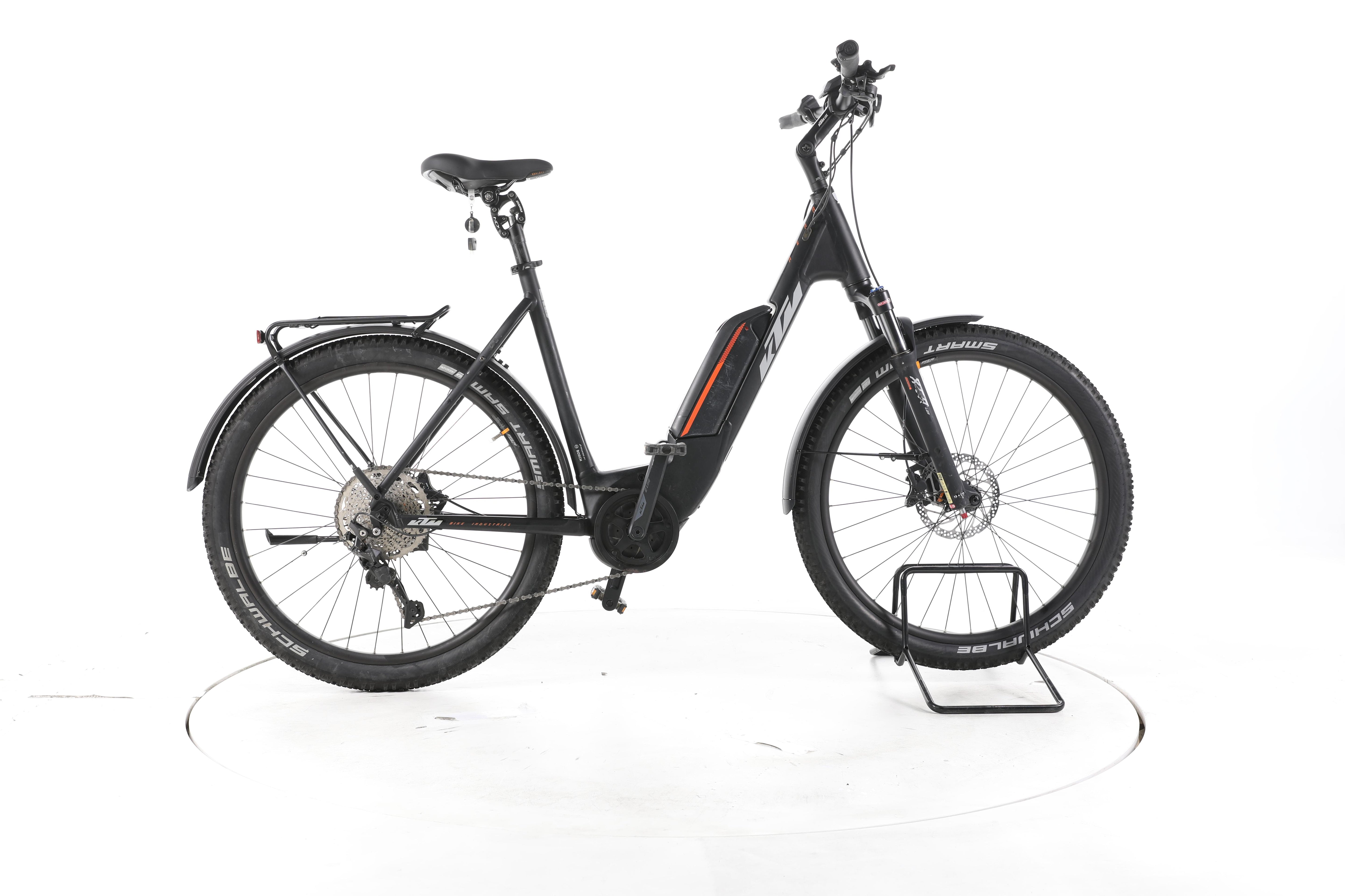 KTM Macina Aera P272 LFC Trekking E-Bike Tiefeinsteiger - Image 1