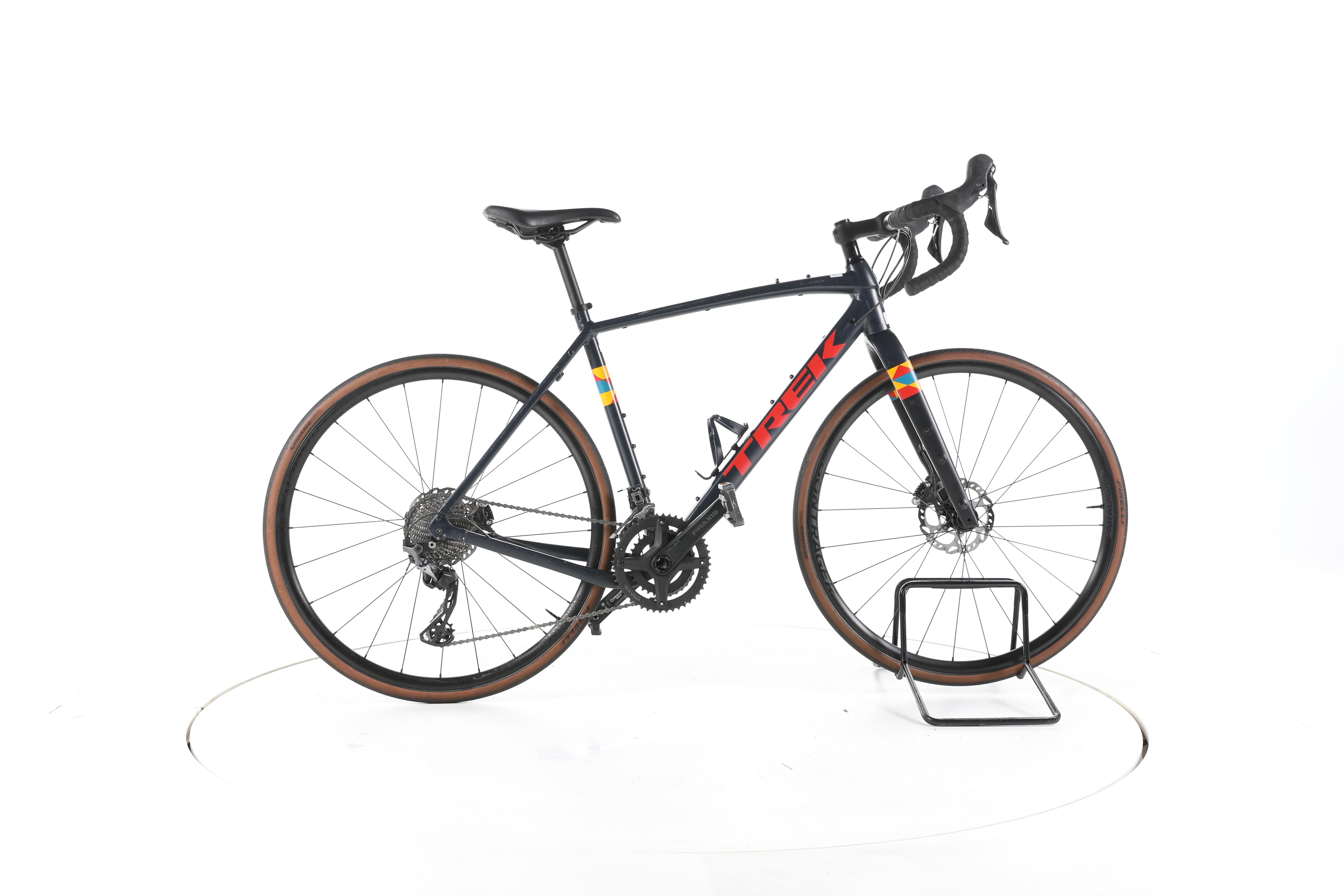 Trek Checkpoint ALR 5 - Image 1