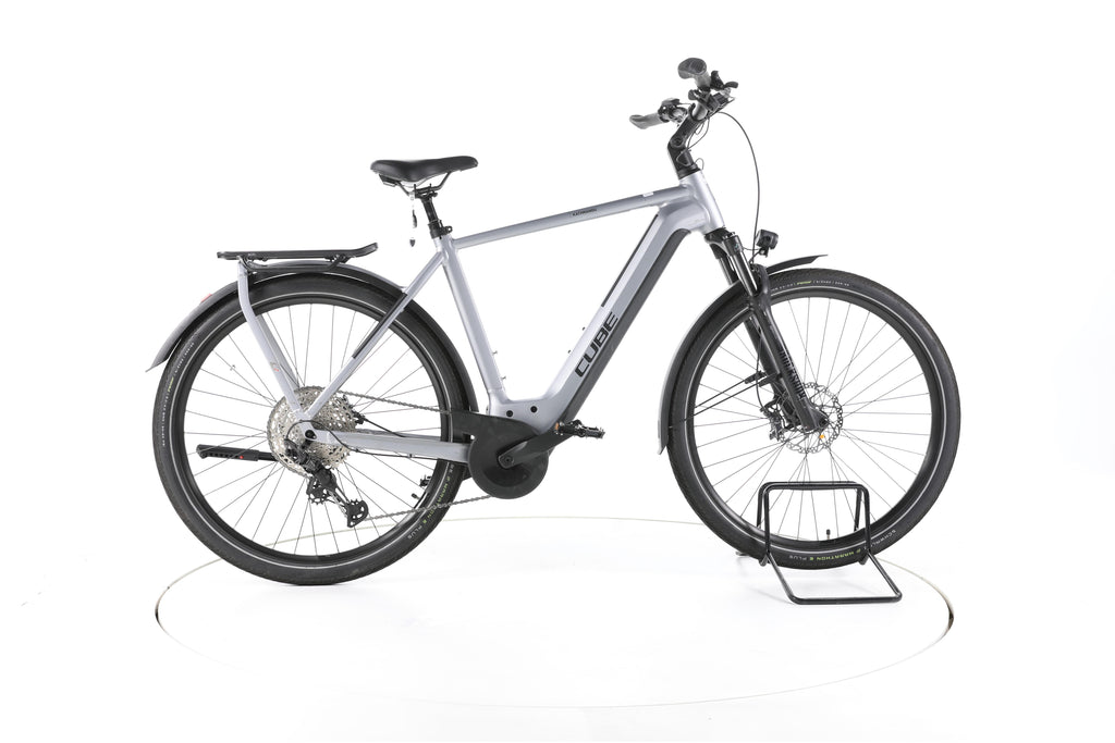 Cube Kathmandu Hybrid SLX Trekking E-Bike - Image 1