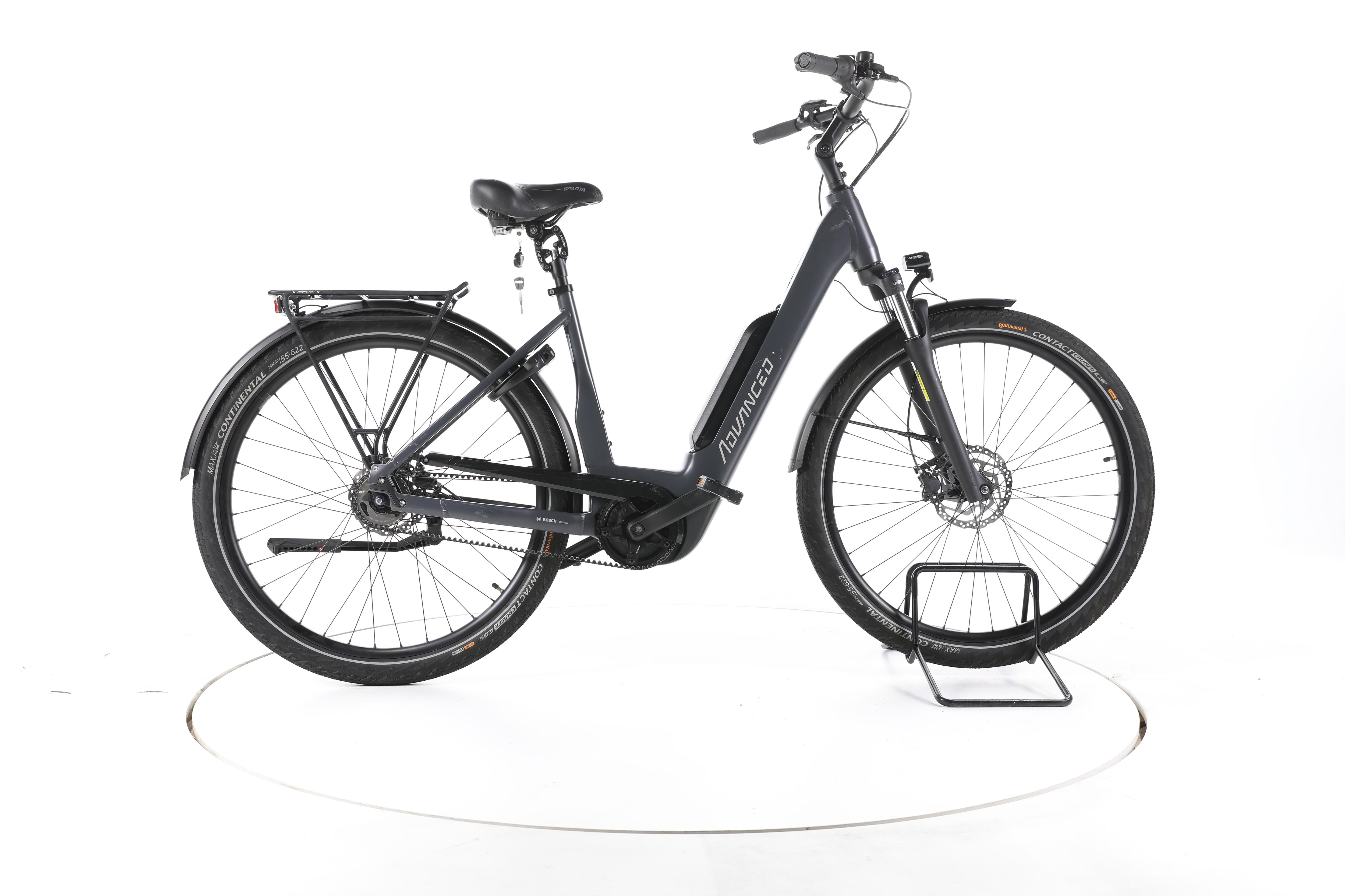 ADVANCED Tour Plus City E-Bike Tiefeinsteiger 2024 - Image 1