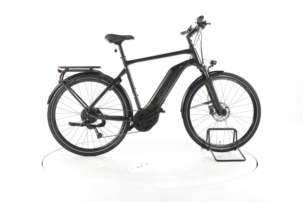 Giant Explore E+ 3 Trekking E-Bike - Image 1