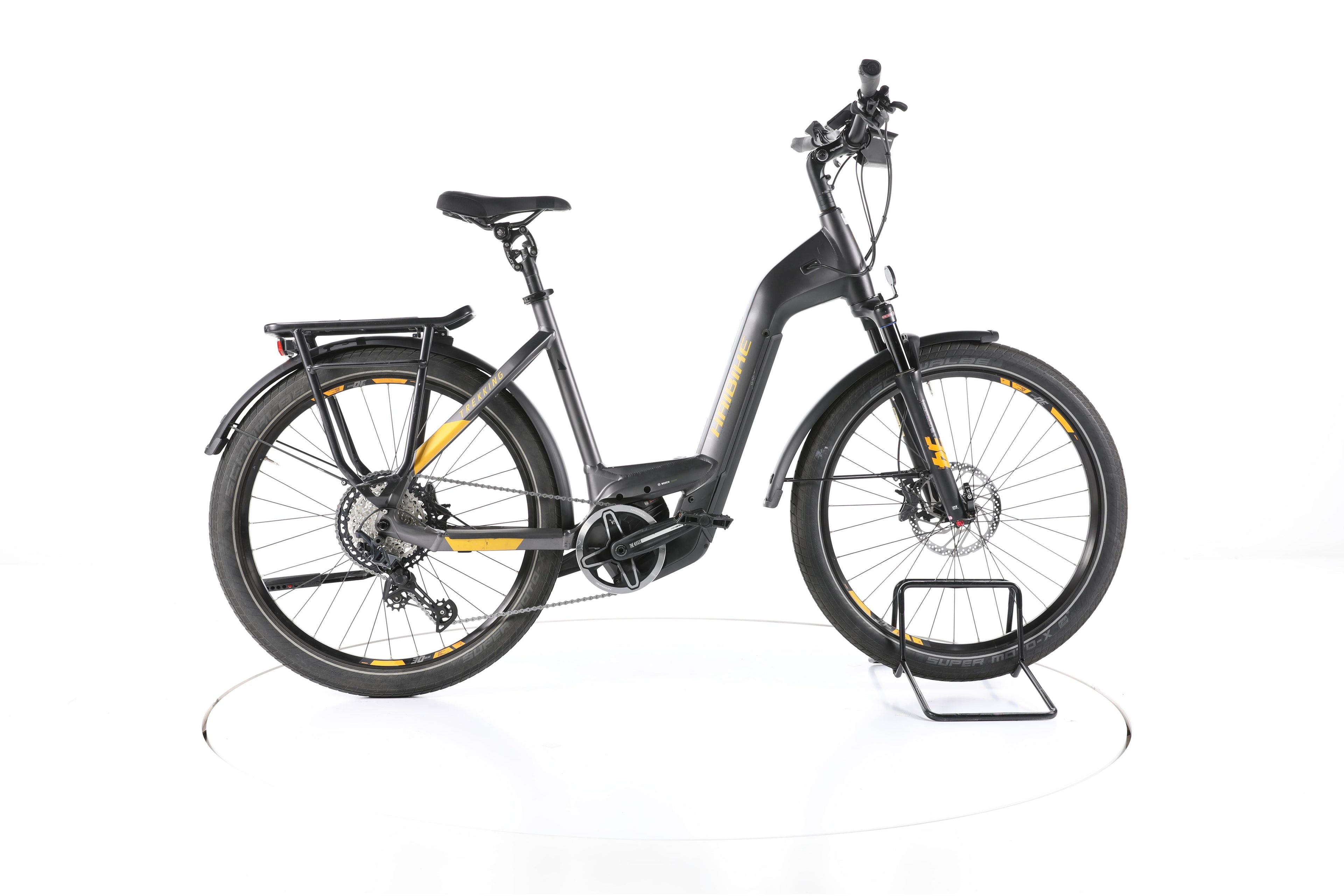 Haibike Trekking 10 Trekking E-Bike Tiefeinsteiger - Image 1