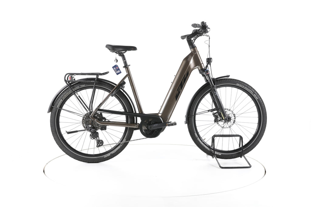 KTM Macina Gran 710 Trekking E-Bike Tiefeinsteiger - Image 1
