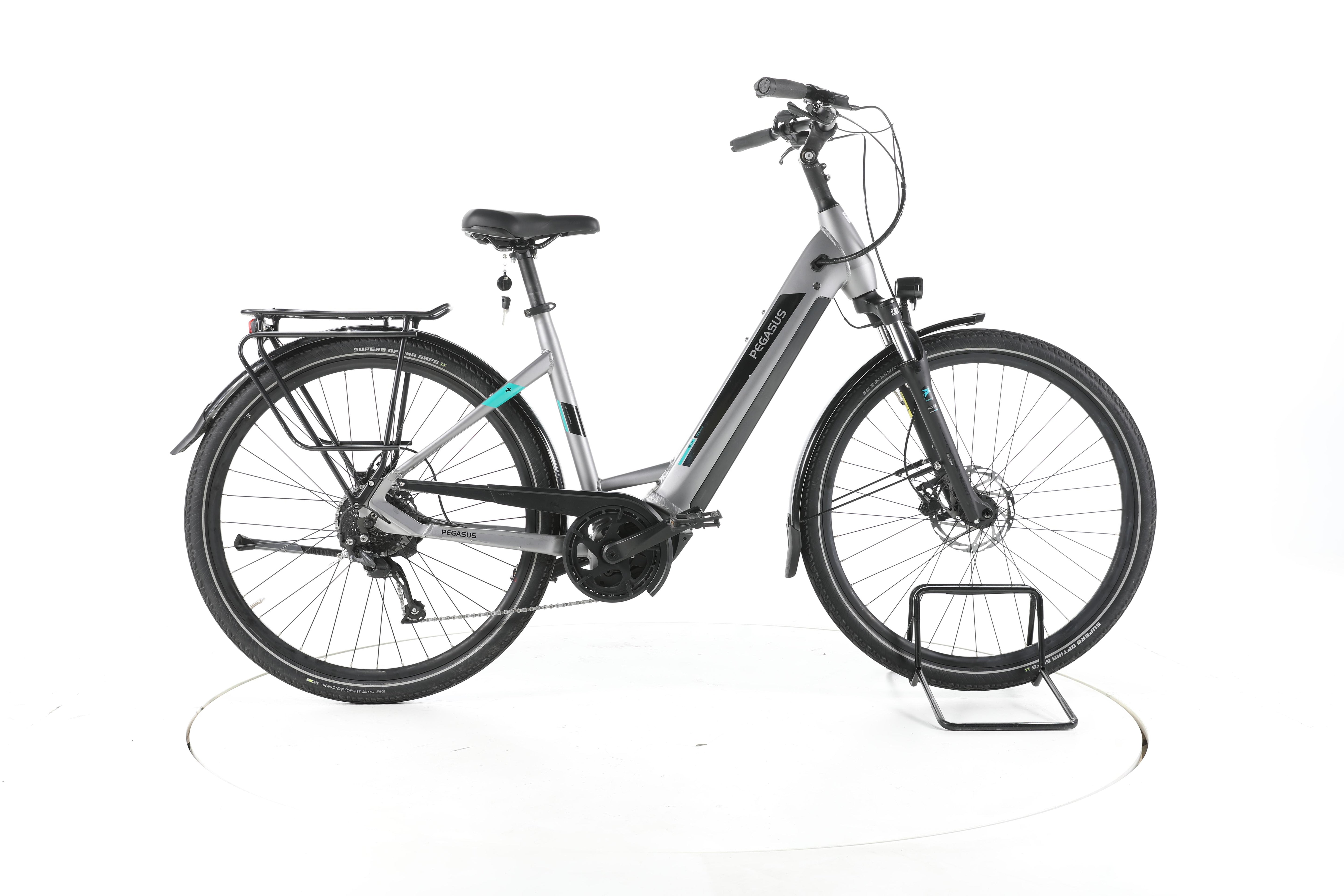 Pegasus EVO CX Trekking E-Bike Tiefeinsteiger - Image 1
