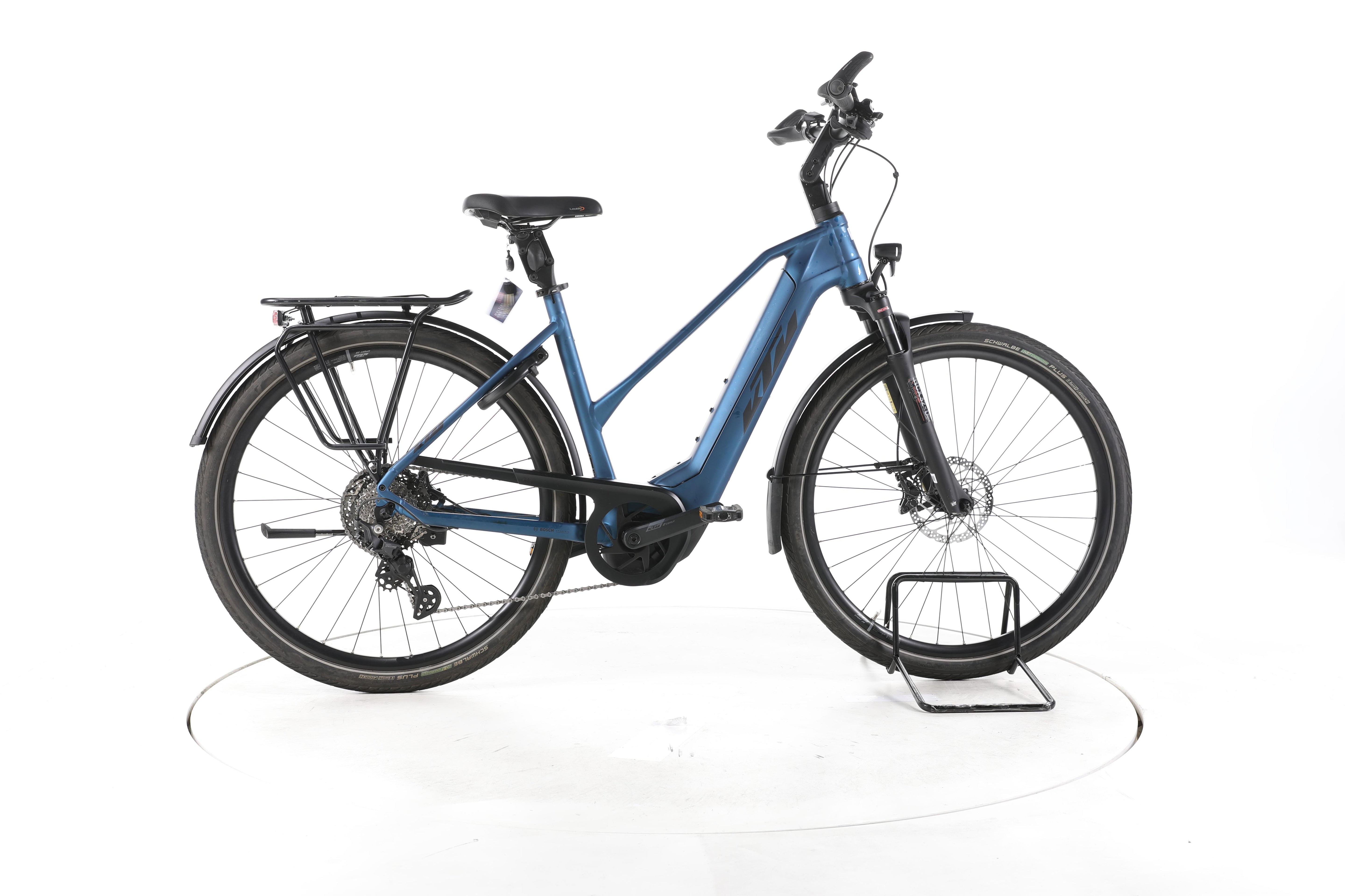 KTM Macina Style 730 Trekking E-Bike - Image 1