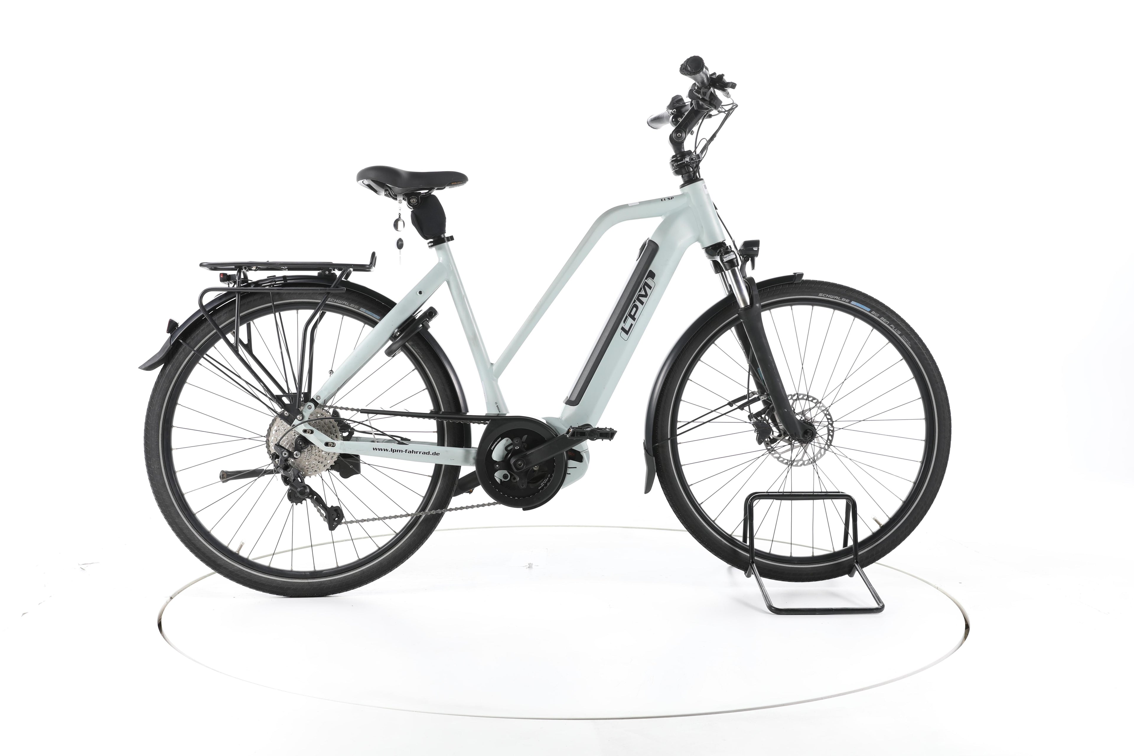 LPM E1 Trekking E-Bike - Image 1