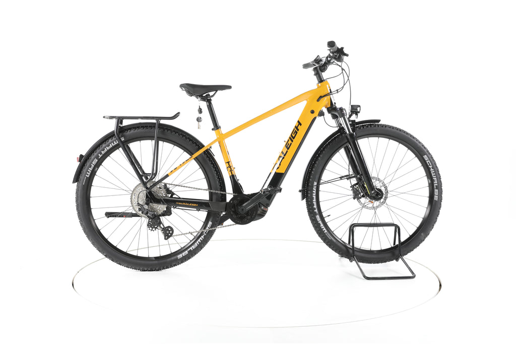 Raleigh Dundee 10 Trekking E-Bike - Image 1