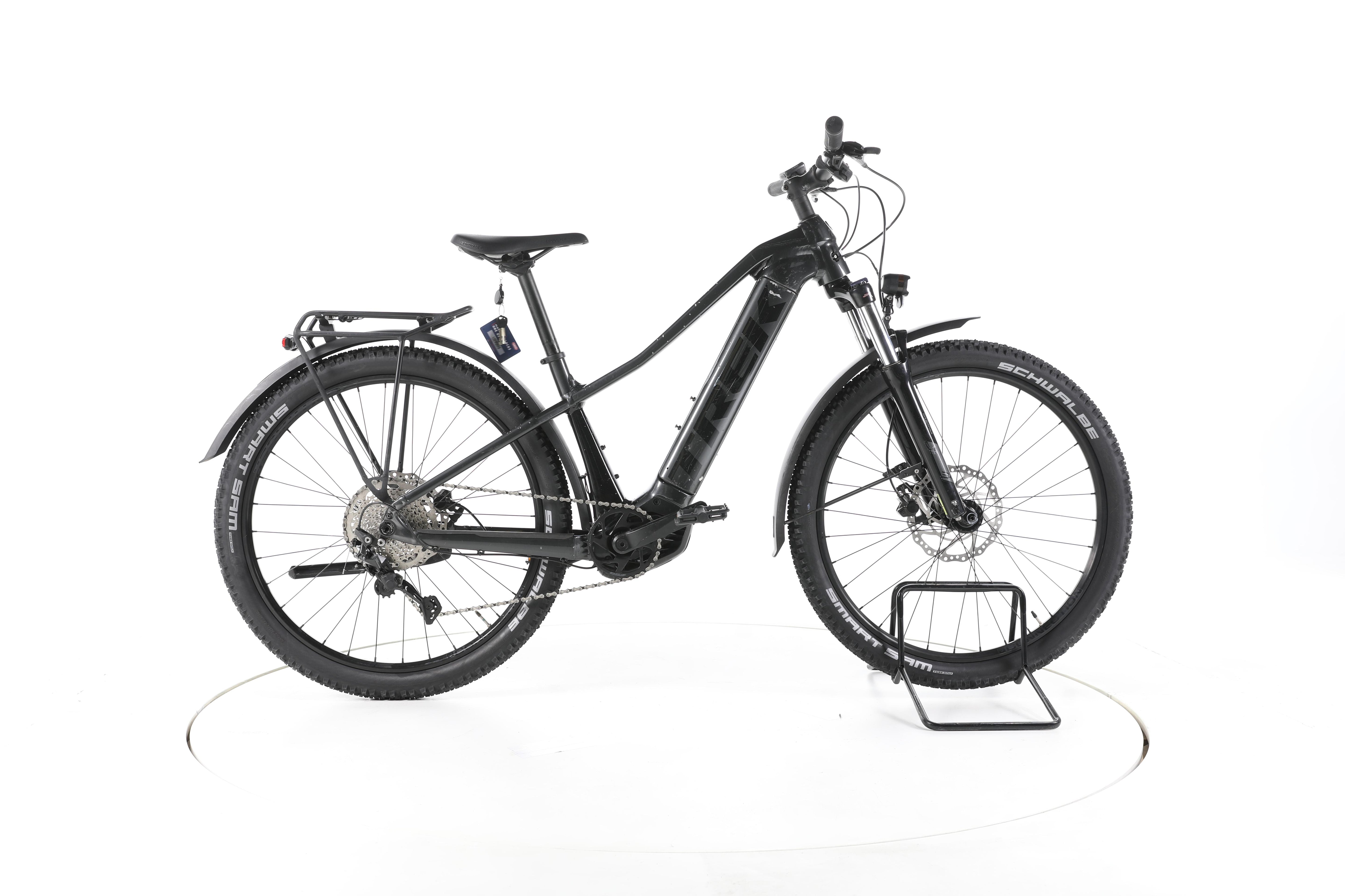 Trek Powerfly 4 Trekking E-Bike - Image 1