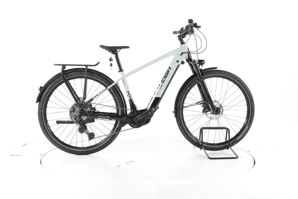 Raleigh Dundee 11 Trekking E-Bike - Image 1