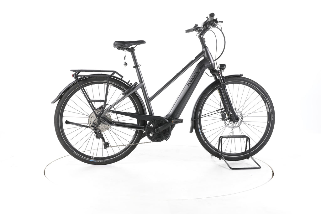 Pegasus Premio Evo 10 Lite Trekking E-Bike - Image 1