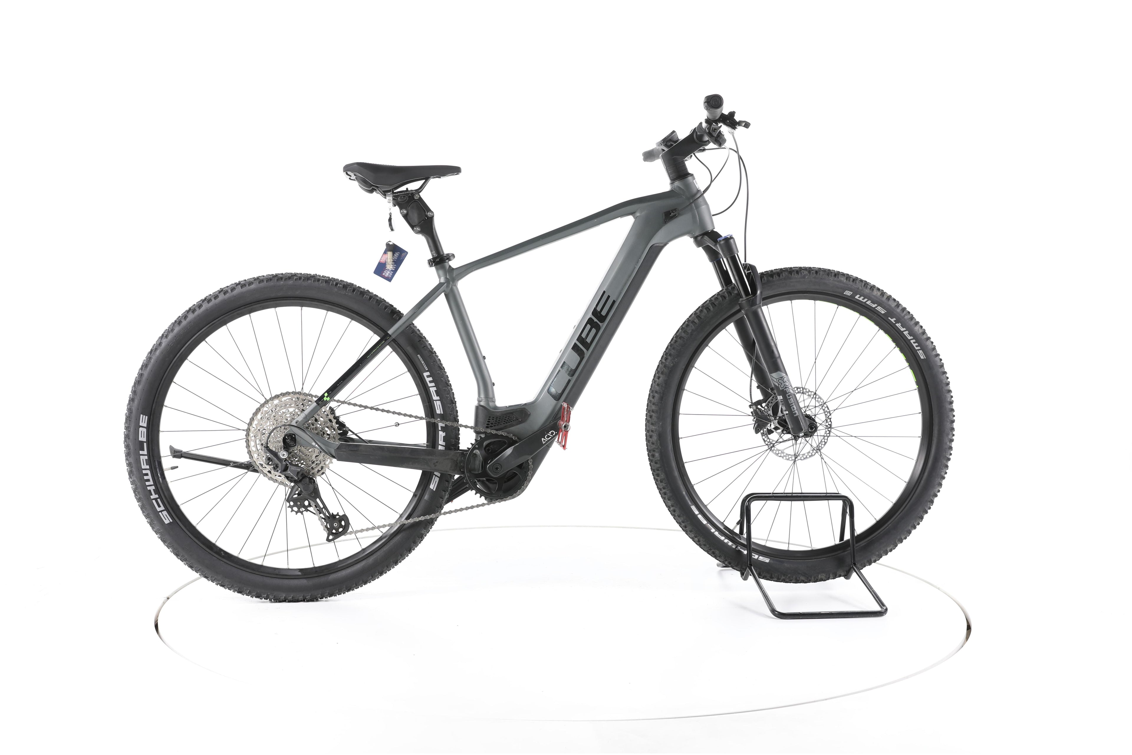 Cube Reaction Hybrid Pro Allroad Trekking E-Bike - Image 1