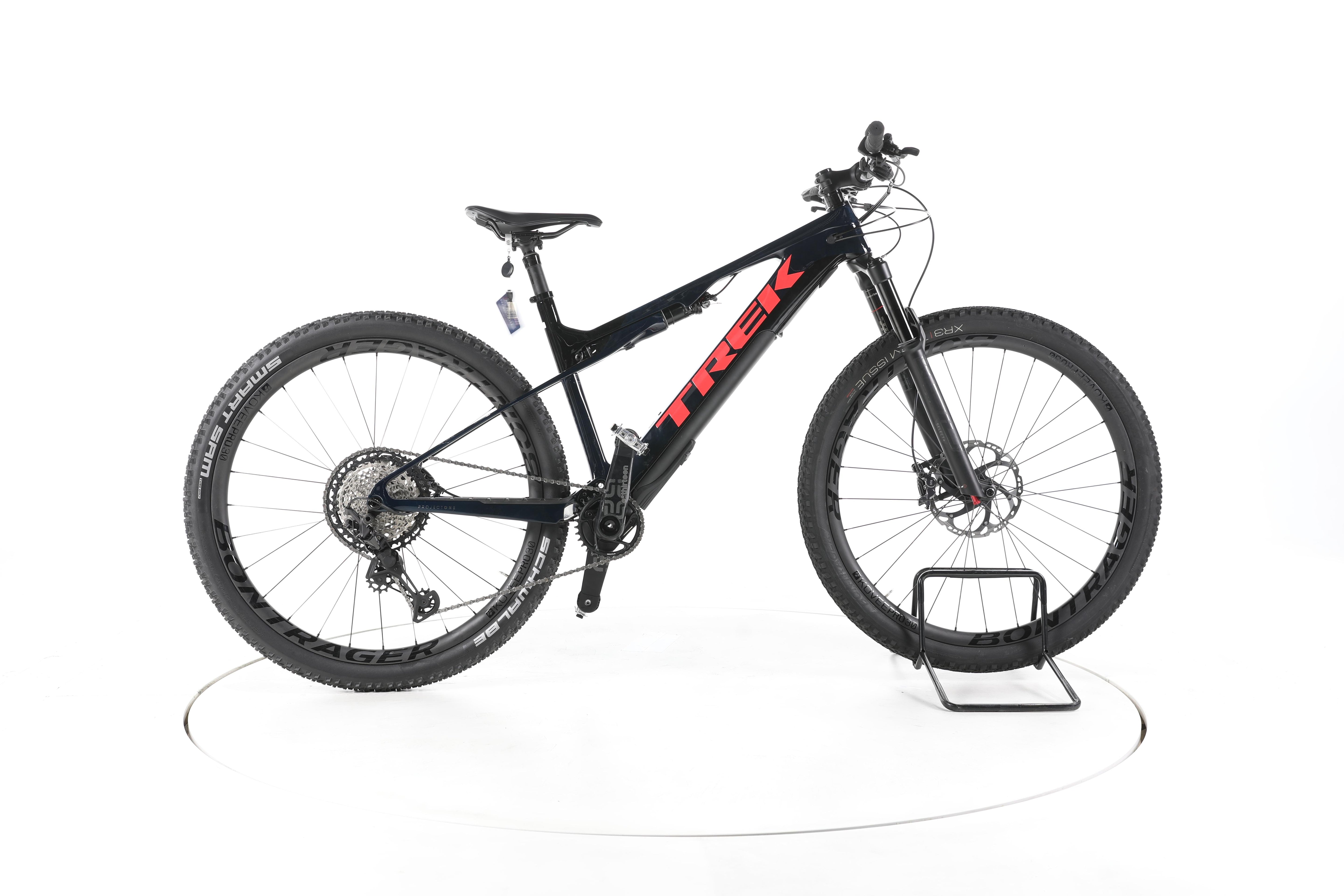 Trek E-Caliber 9.8 XT E-Bike Fully Carbon 2024 - Image 1