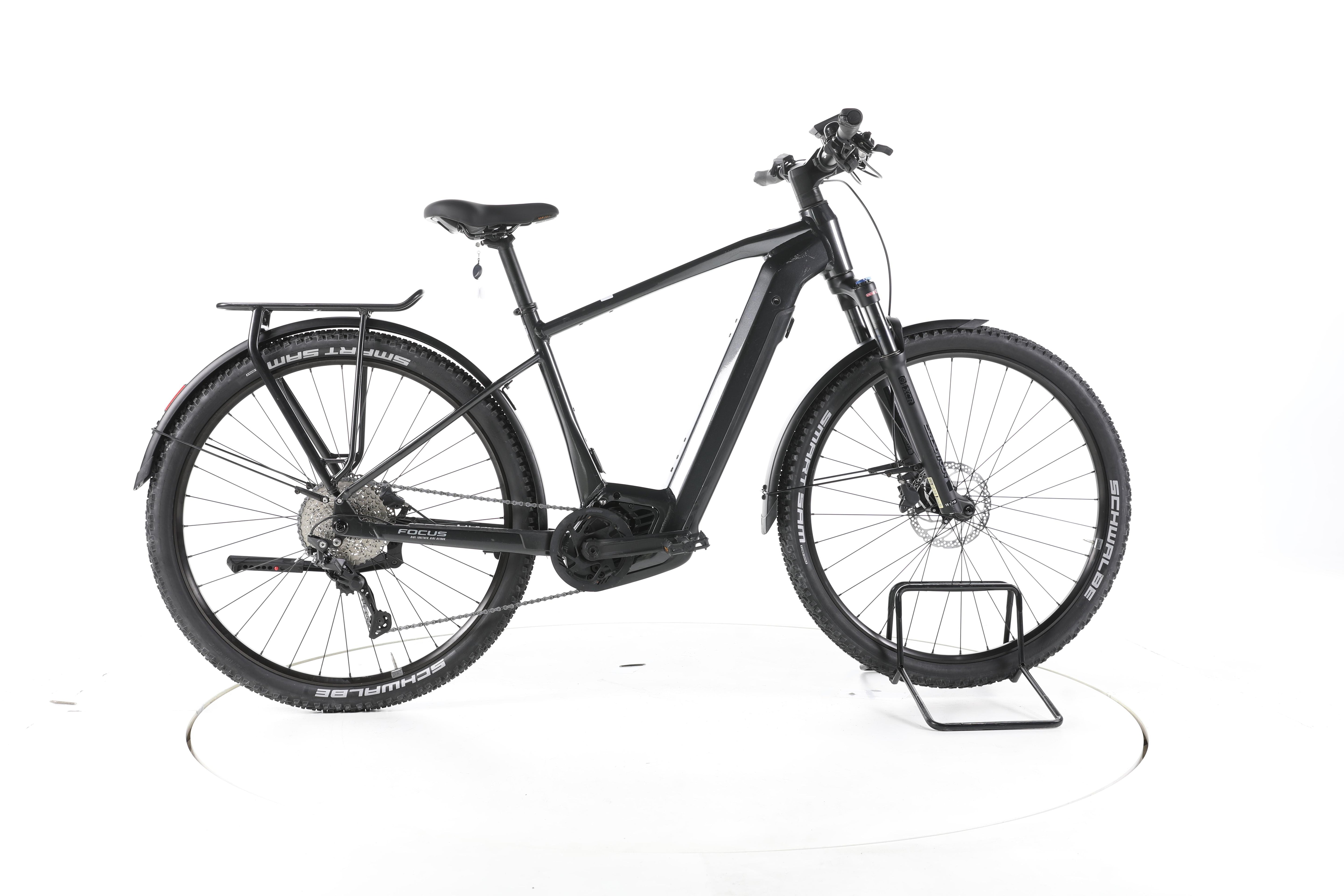 Focus Aventura² 6.7 Trekking E-Bike - Image 1