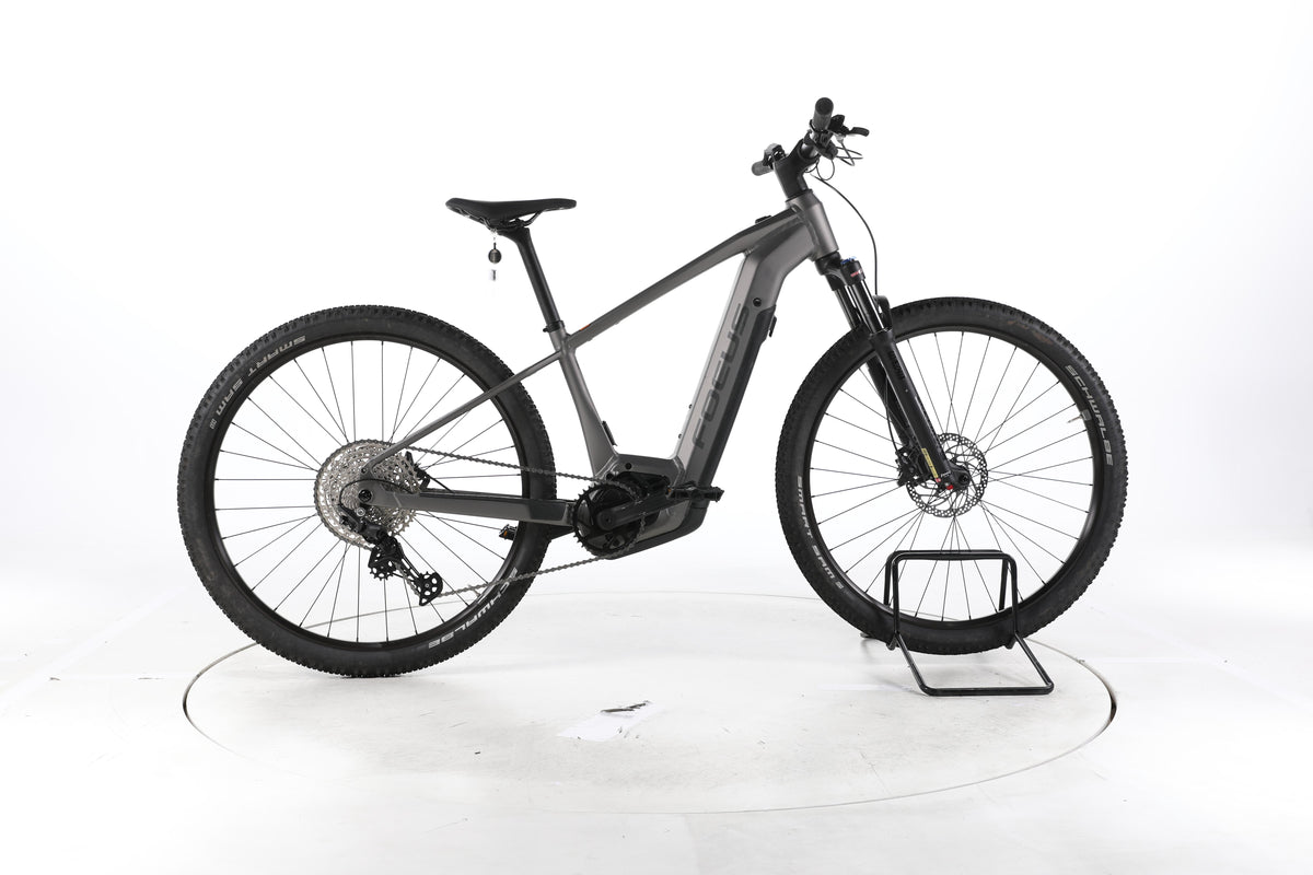 Focus Jarifa² 6.8 Nine E-Bike - Image 1
