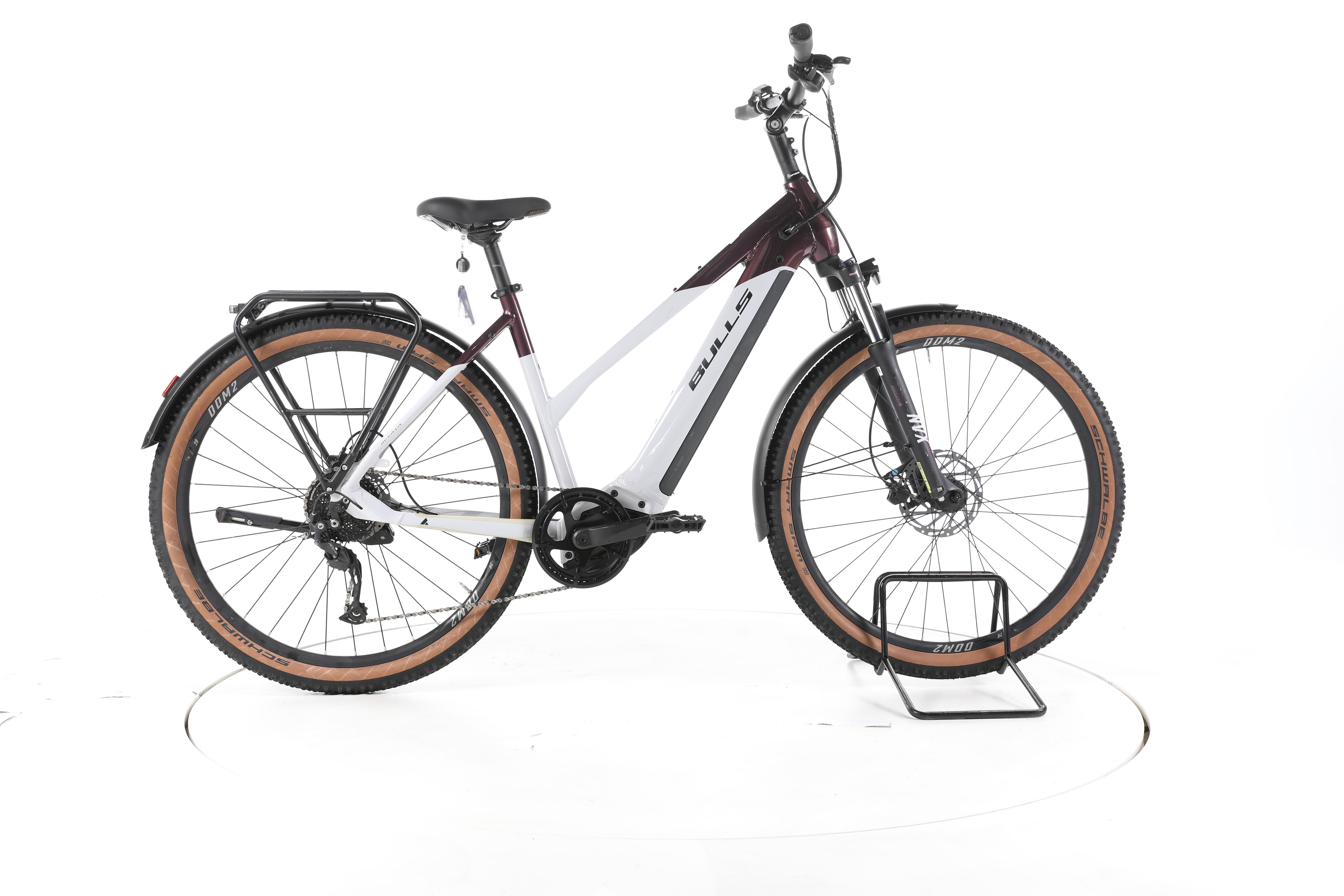 Bulls Cross EVO,berry /gray,50 Trekking E-Bike - Image 1