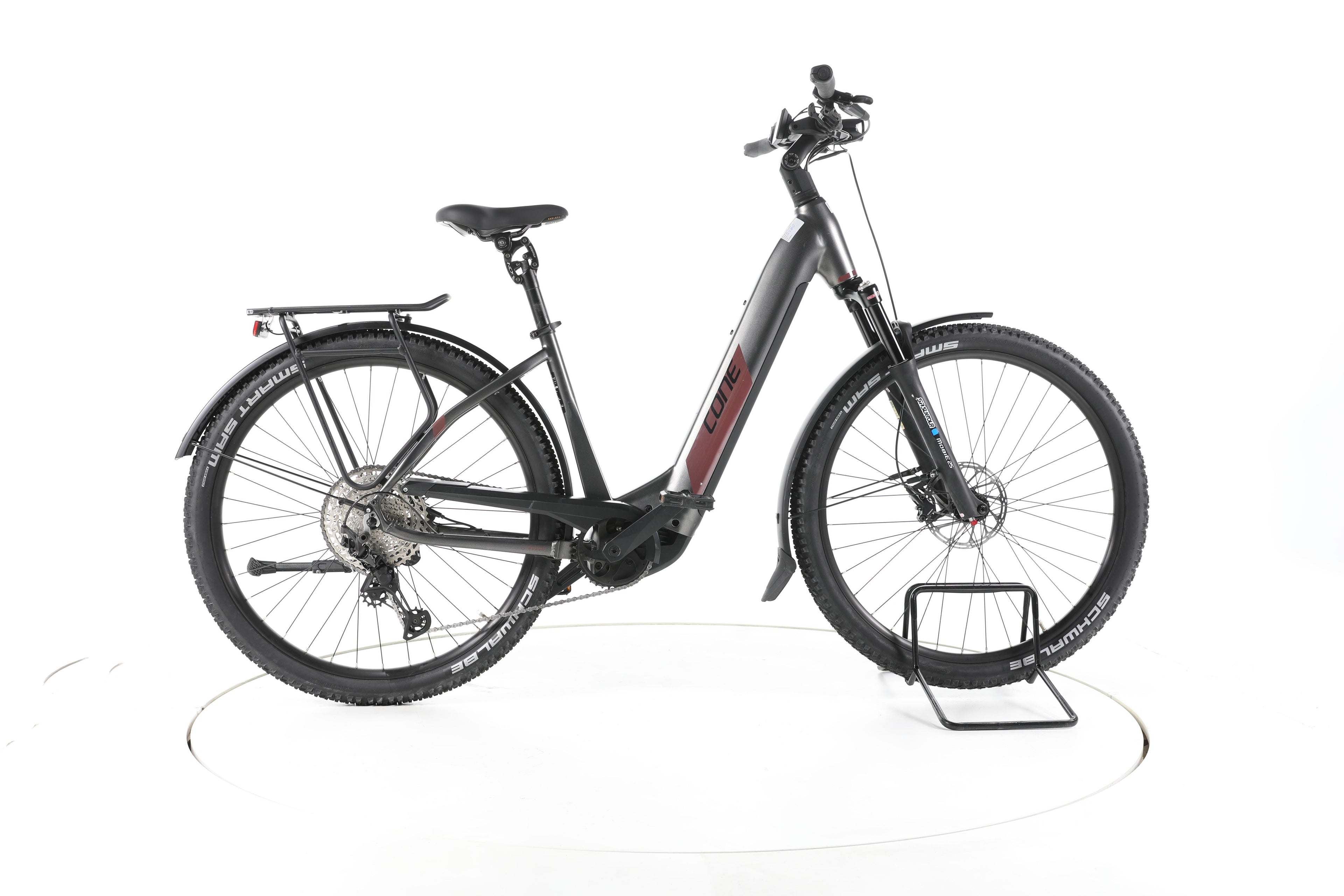 CONE Bikes eSUV IN 4.0 Trekking E-Bike Tiefeinsteiger - Image 1