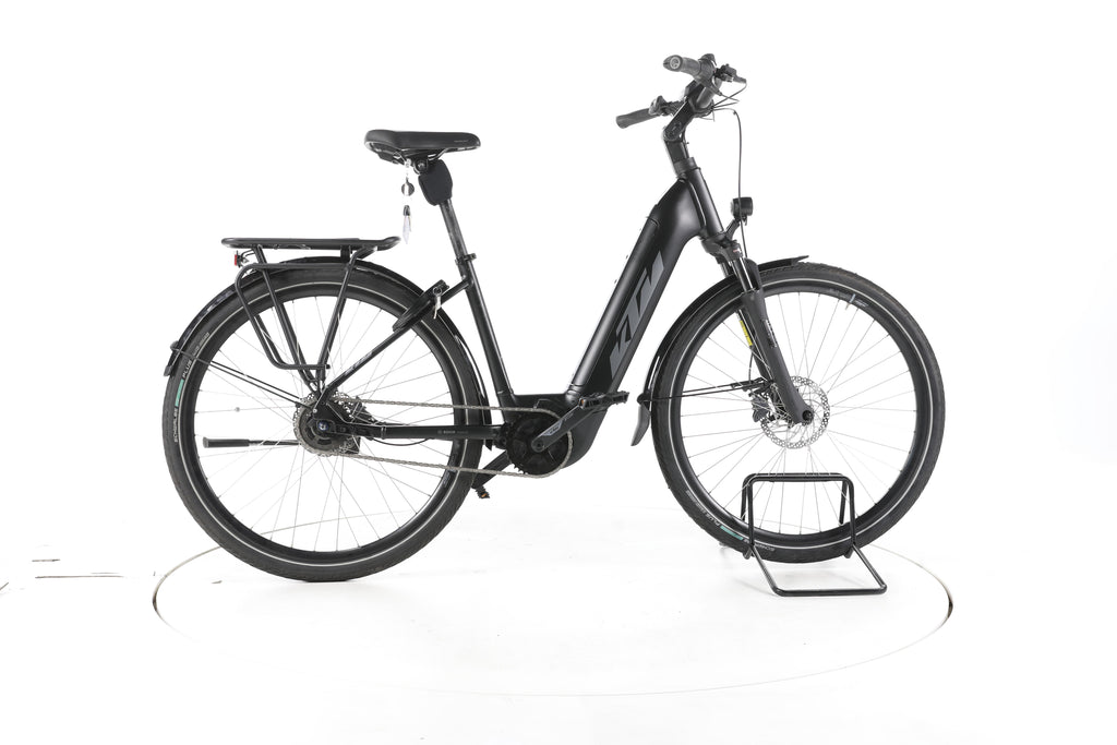 KTM Cento 5 Trekking E-Bike Tiefeinsteiger - Image 1