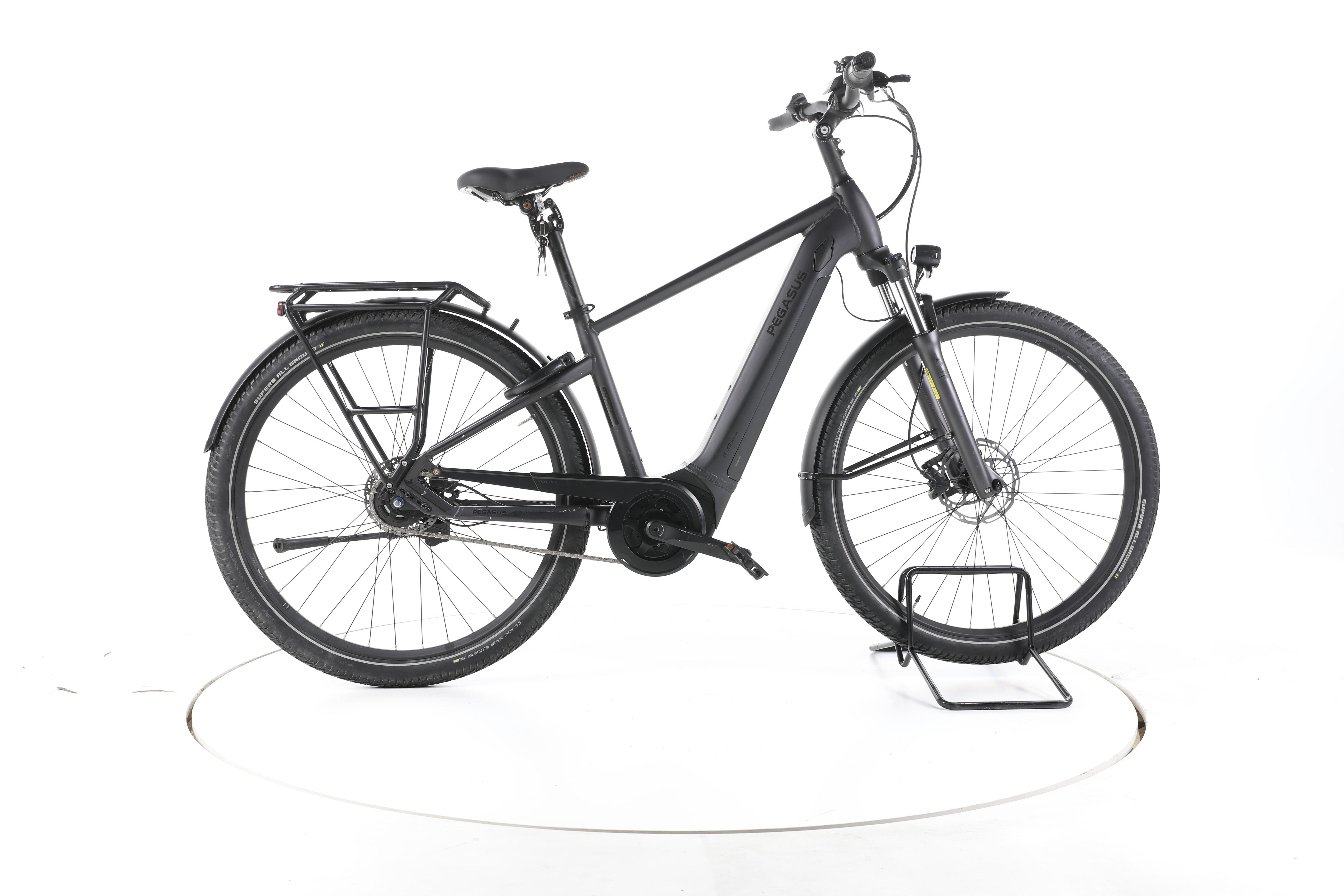 Pegasus Savino EVO 5R Performance City E-Bike - Image 1