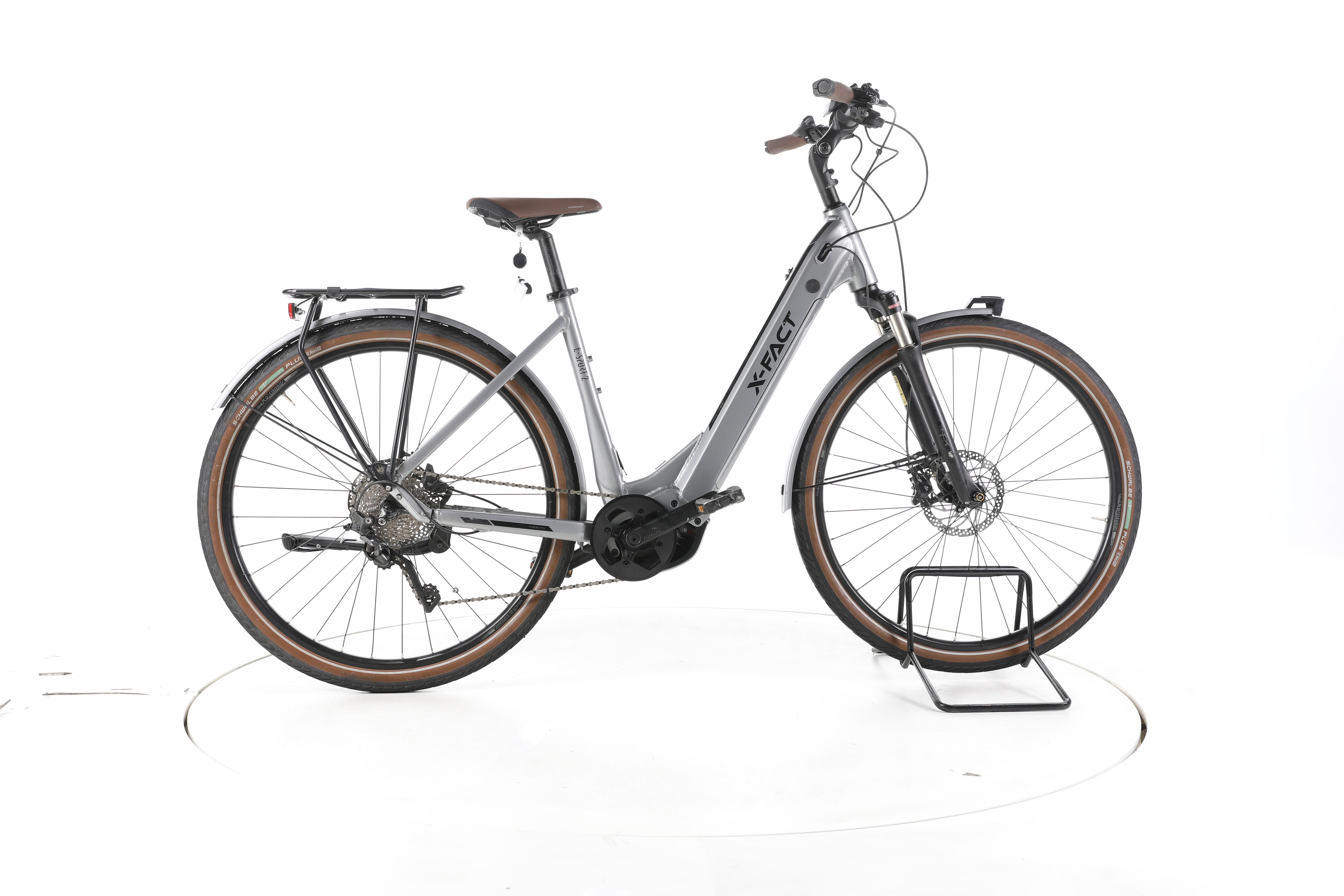 X-Fact E-Sport 2 Trekking E-Bike Tiefeinsteiger - Image 1