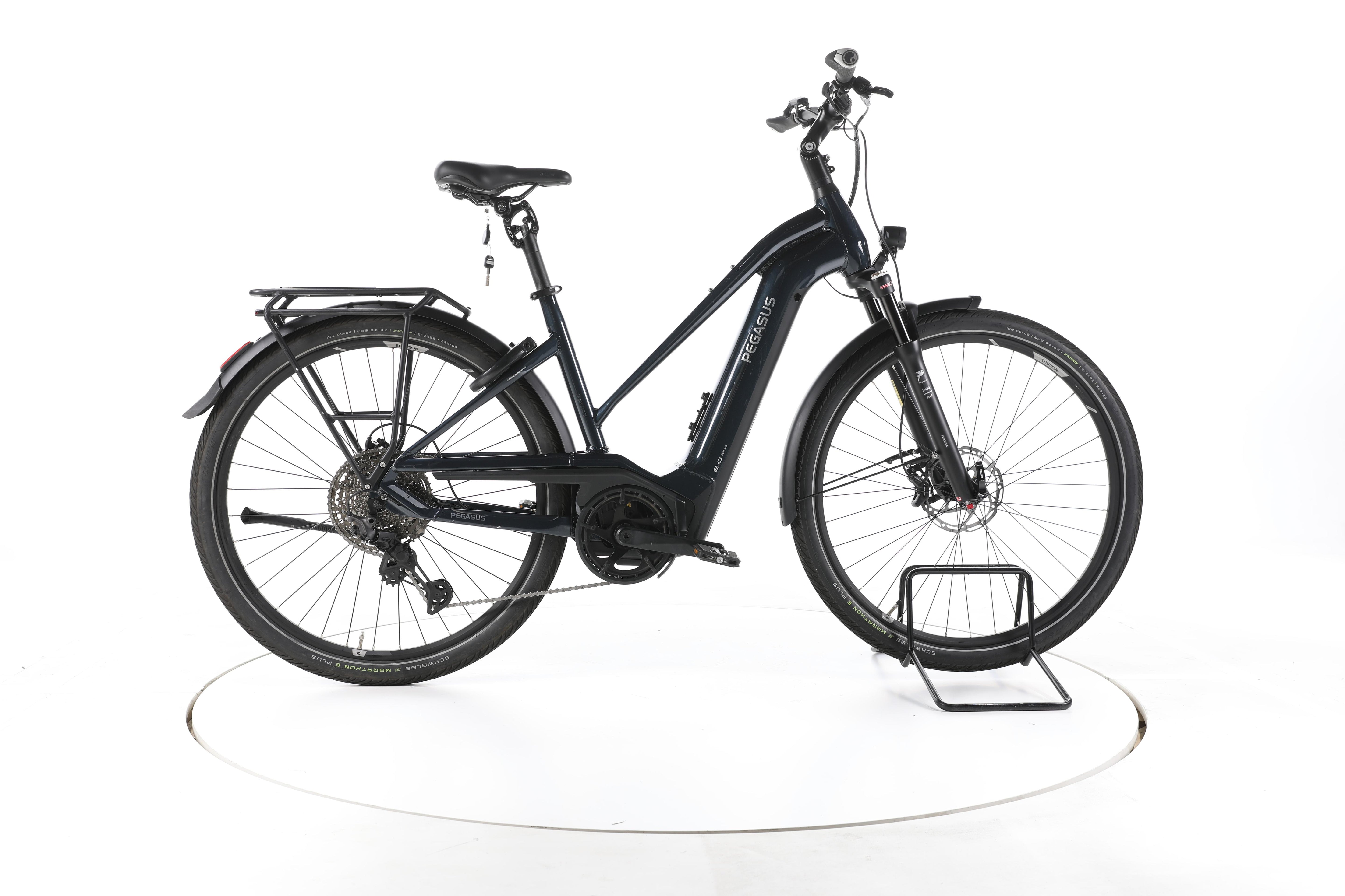 Pegasus Premio EVO 11 "40 Years" Trekking E-Bike - Image 1