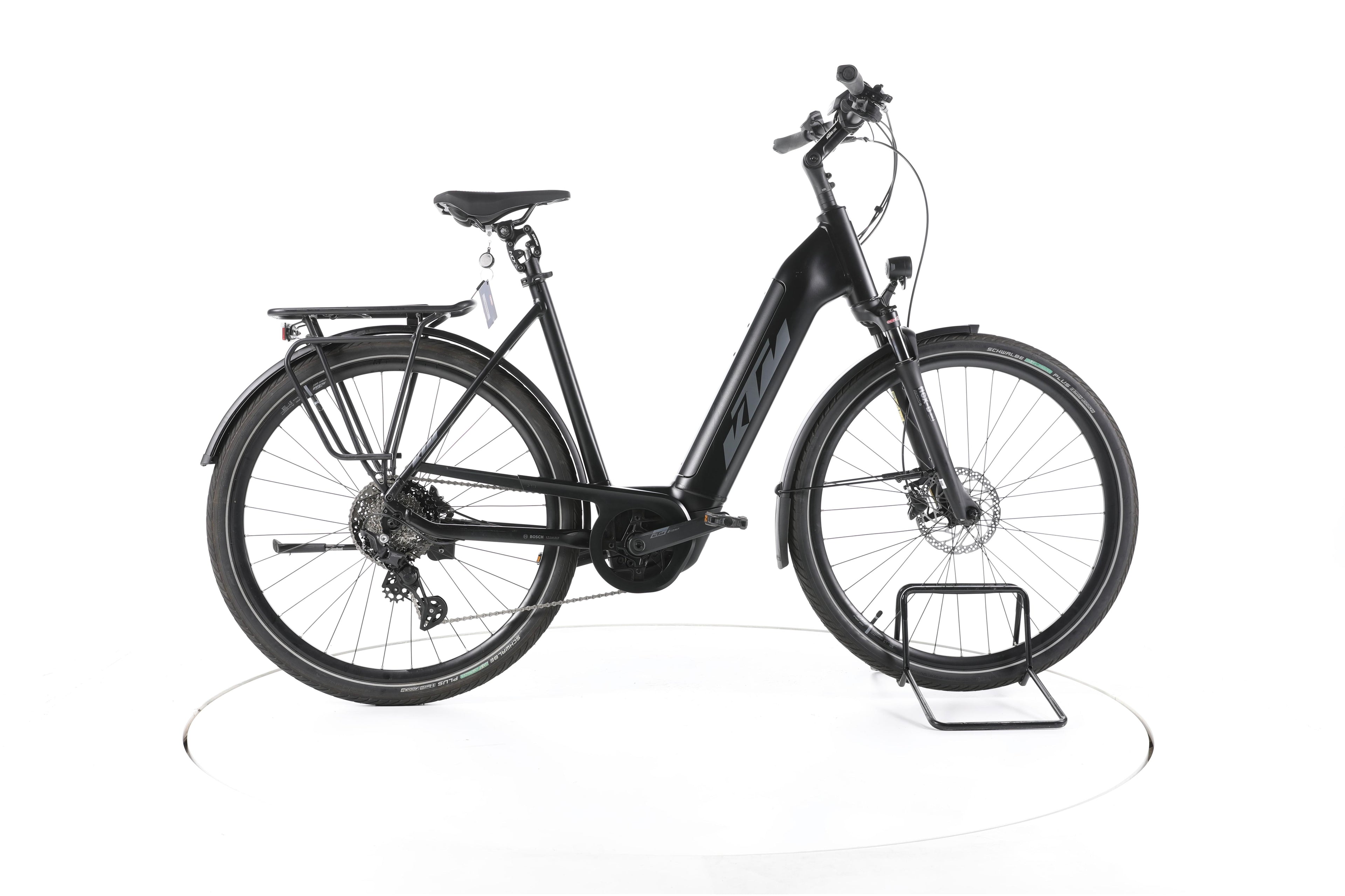 KTM ZEG Cento 10 Plus Trekking E-Bike Tiefeinsteiger - Image 1