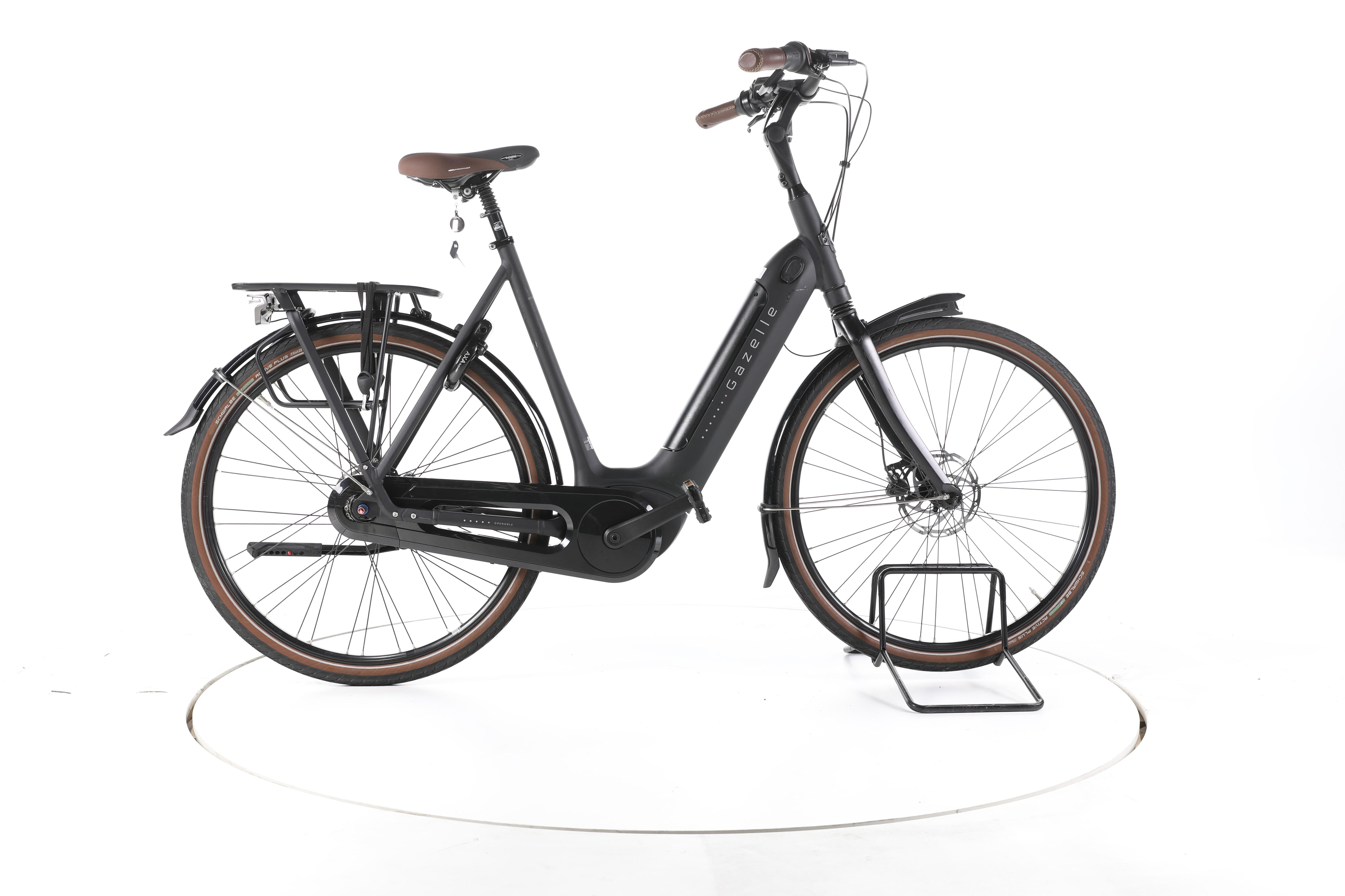 Gazelle Grenoble C8 HMB City E-Bike Tiefeinsteiger 2024 - Image 1