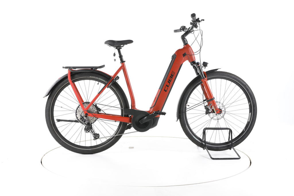 Cube Kathmandu Hybrid EXC Trekking E-Bike Tiefeinsteiger - Image 1