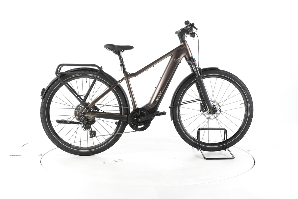 Giant Explore E+ Pro 1 Trekking E-Bike - Image 1