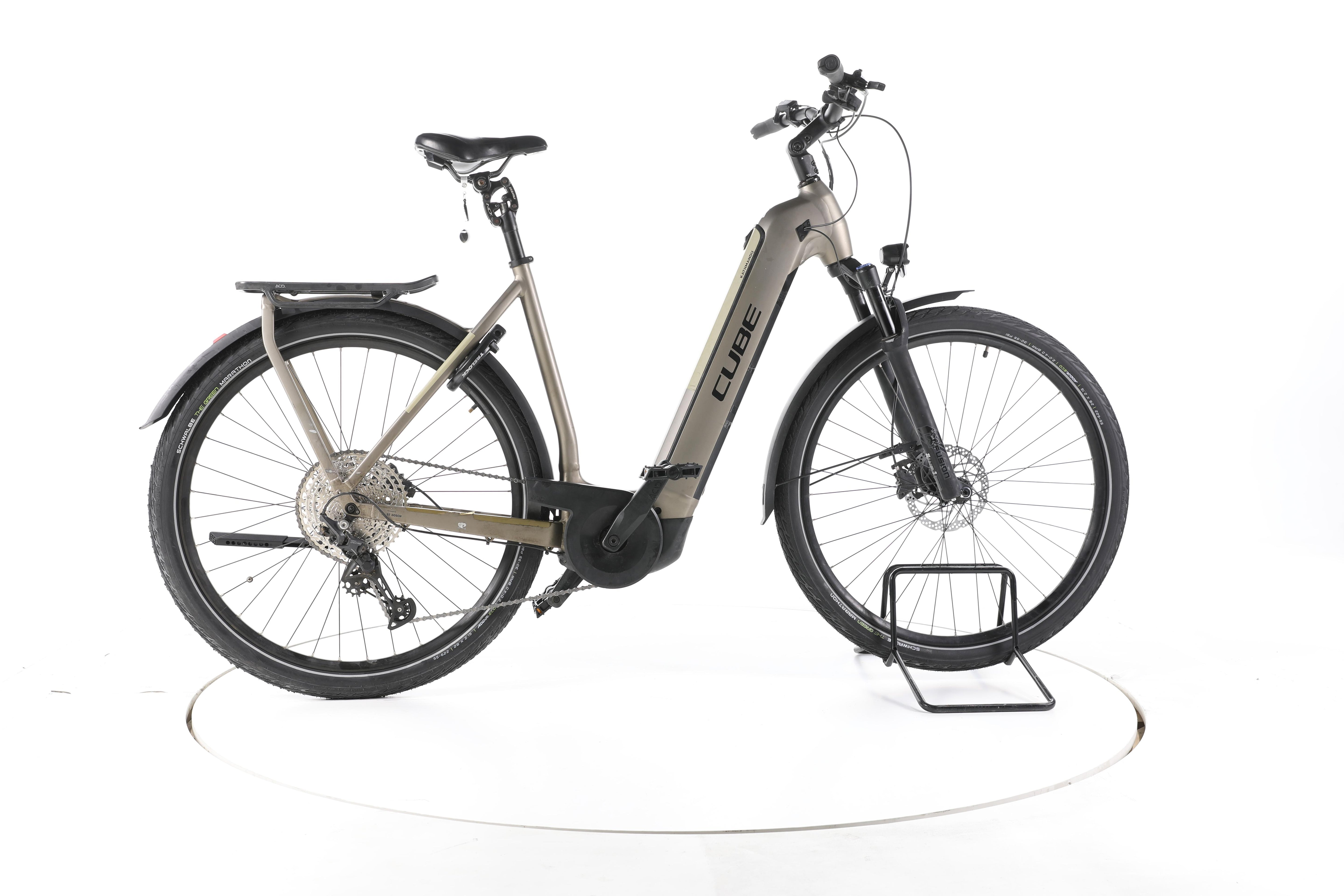 Cube Kathmandu Hybrid Pro Trekking E-Bike Tiefeinsteiger - Image 1