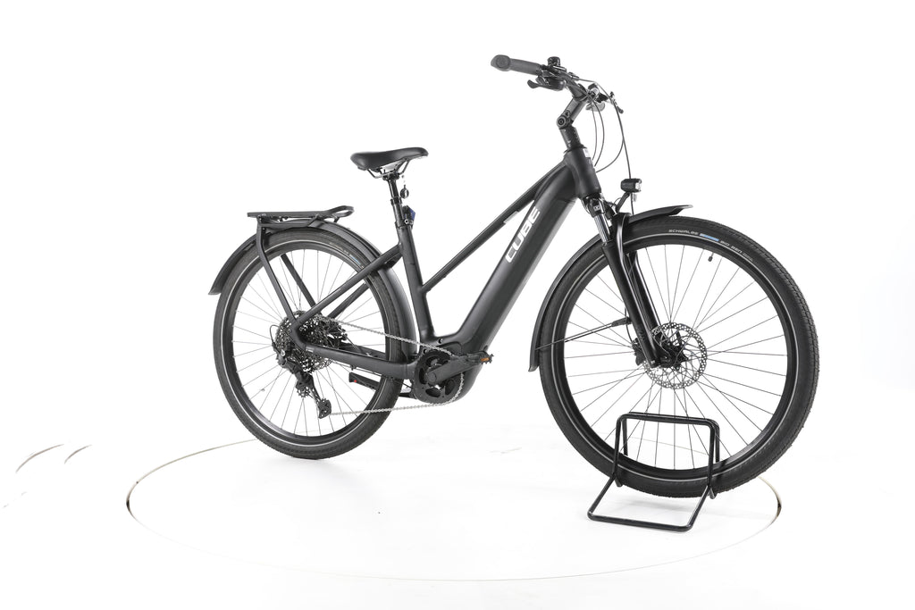Cube Touring Hybrid Pro Trekking E-Bike 2024 - Image 2