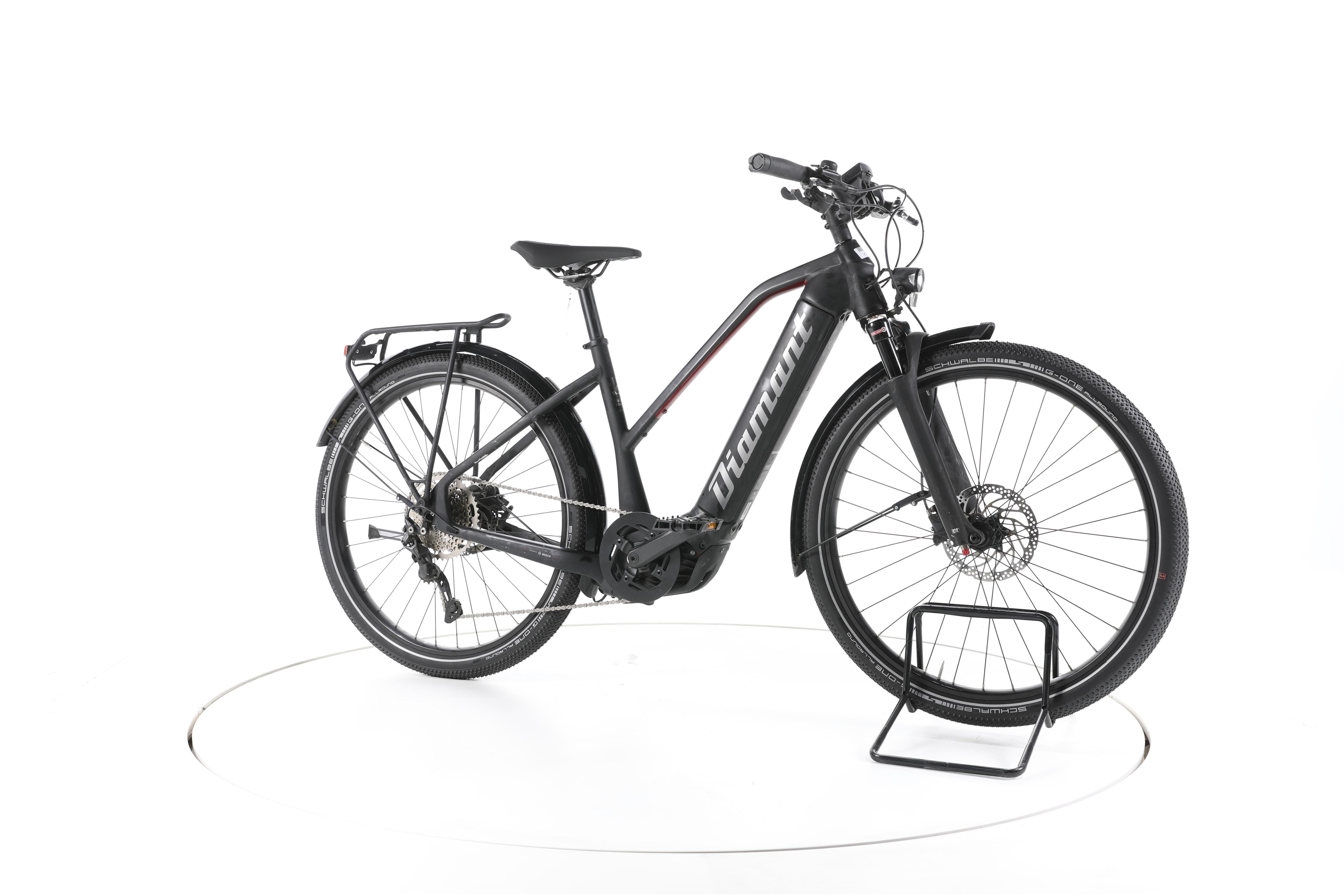 Diamant Zouma Deluxe+ Trekking E-Bike - Image 2