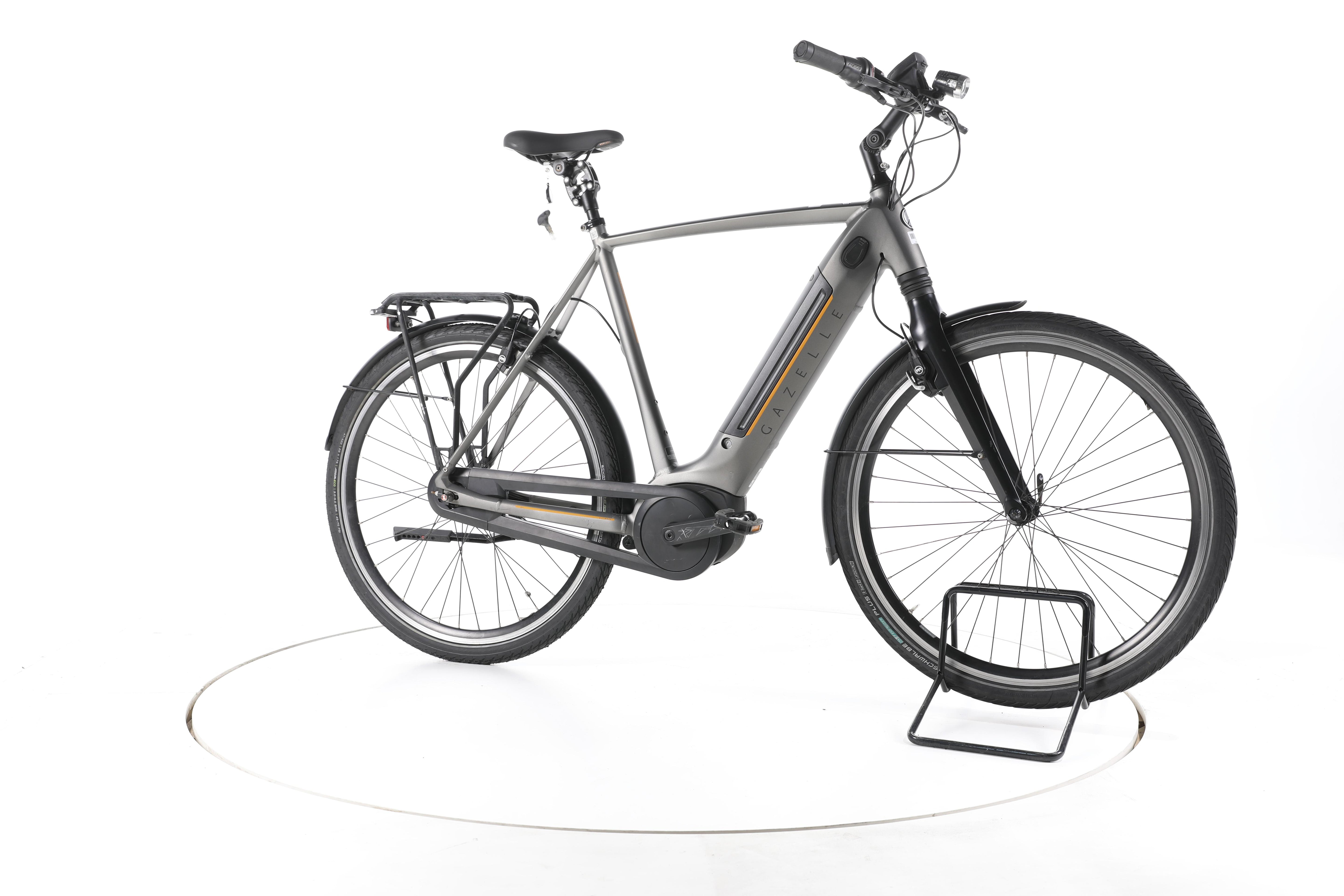 Gazelle Ultimate C8+ HMB City E-Bike - Image 2