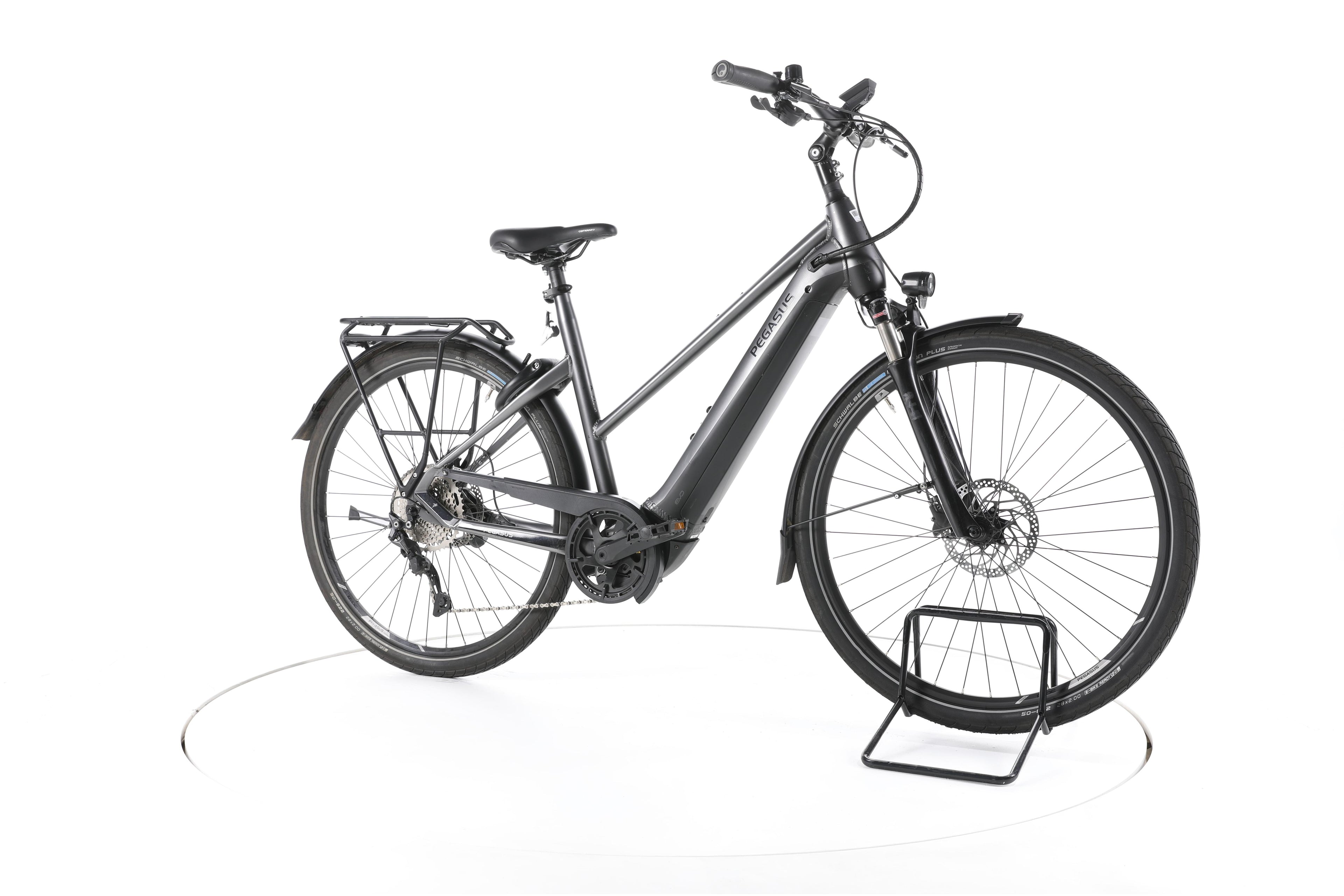 Pegasus Premio EVO 10 Lite Trekking E-Bike - Image 2