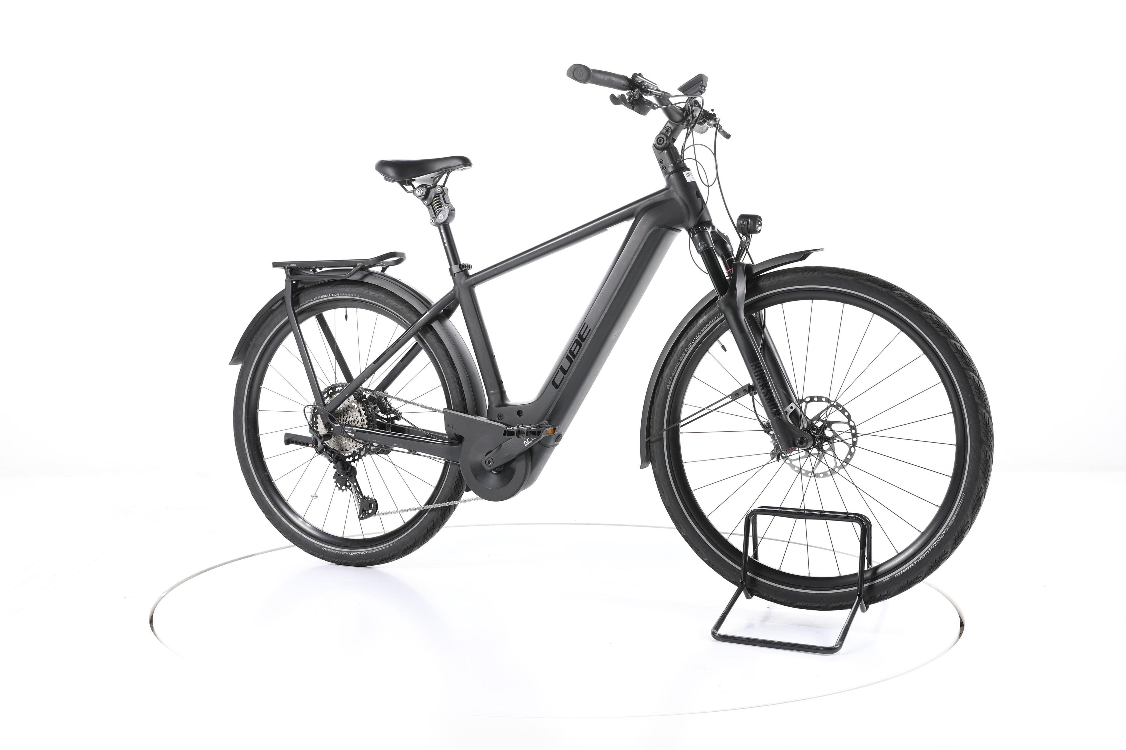 Cube Kathmandu Hybrid SLT Trekking E-Bike - Image 2