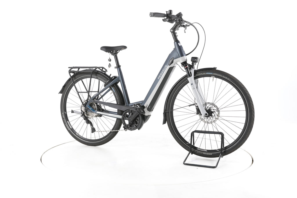Pegasus Premio Evo 10 Lite Trekking E-Bike Tiefeinsteiger - Image 2