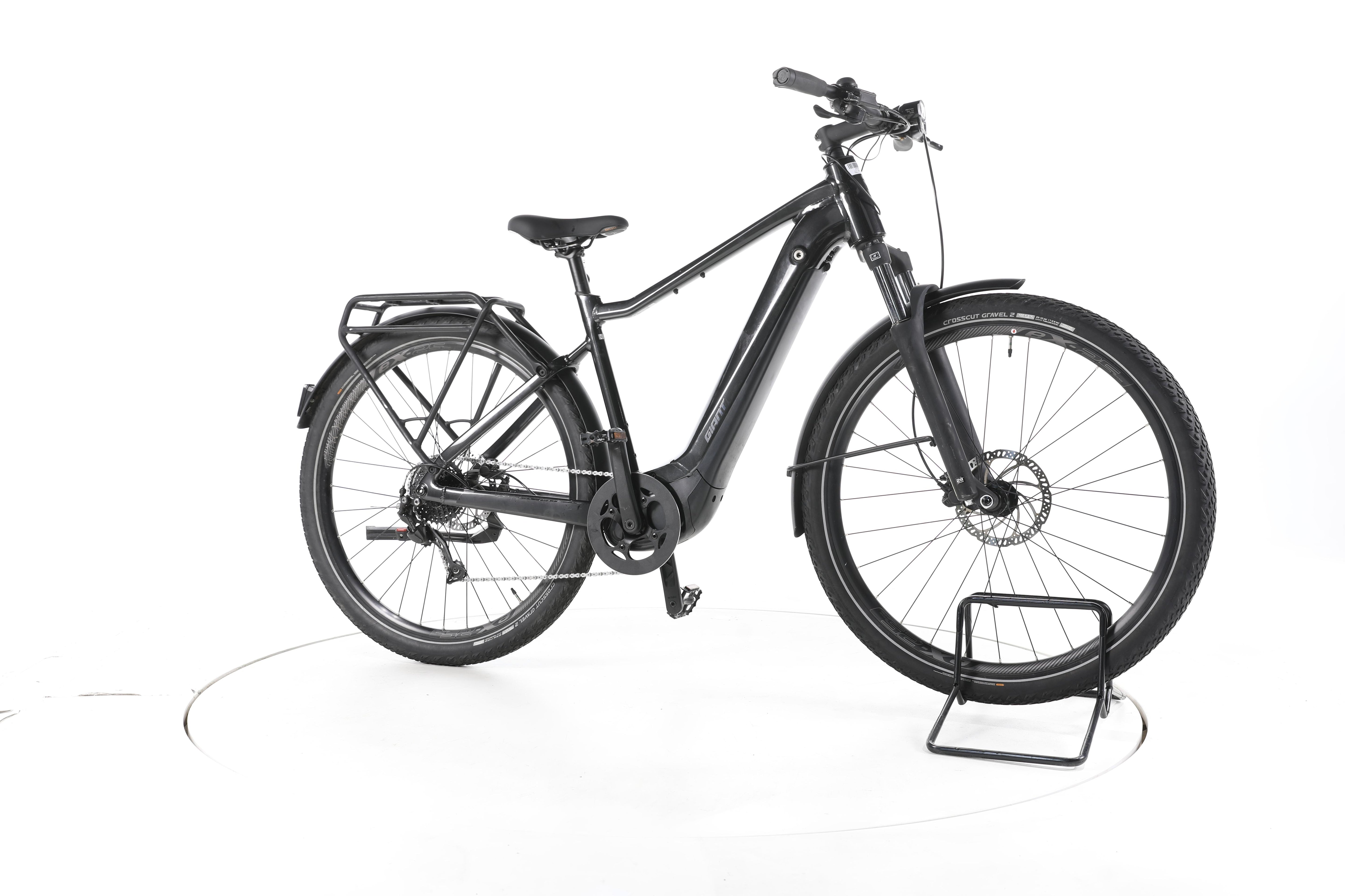 Giant Explore E+ 2 Trekking E-Bike - Image 2