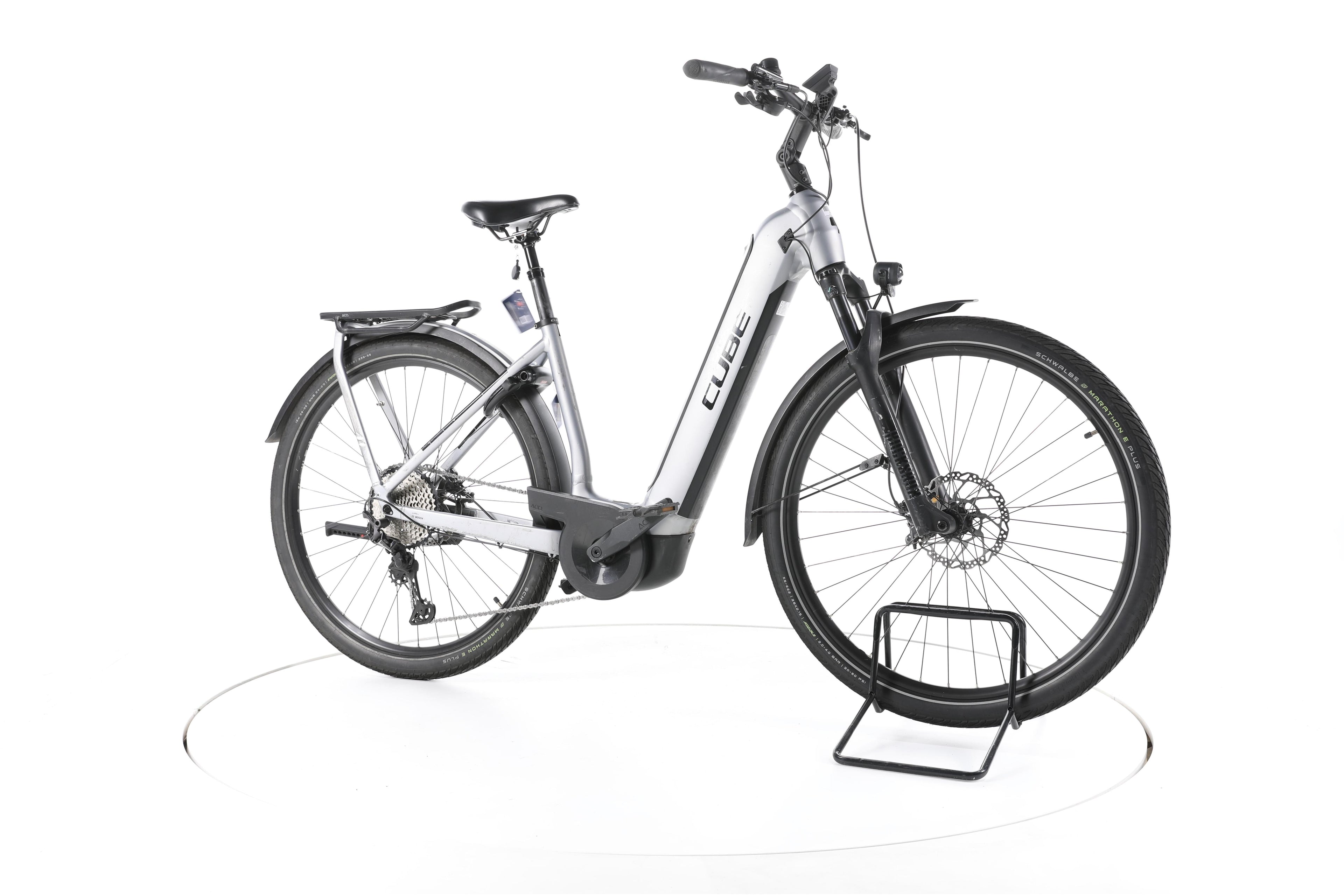 Cube Kathmandu Hybrid SL Trekking E-Bike Tiefeinsteiger - Image 2