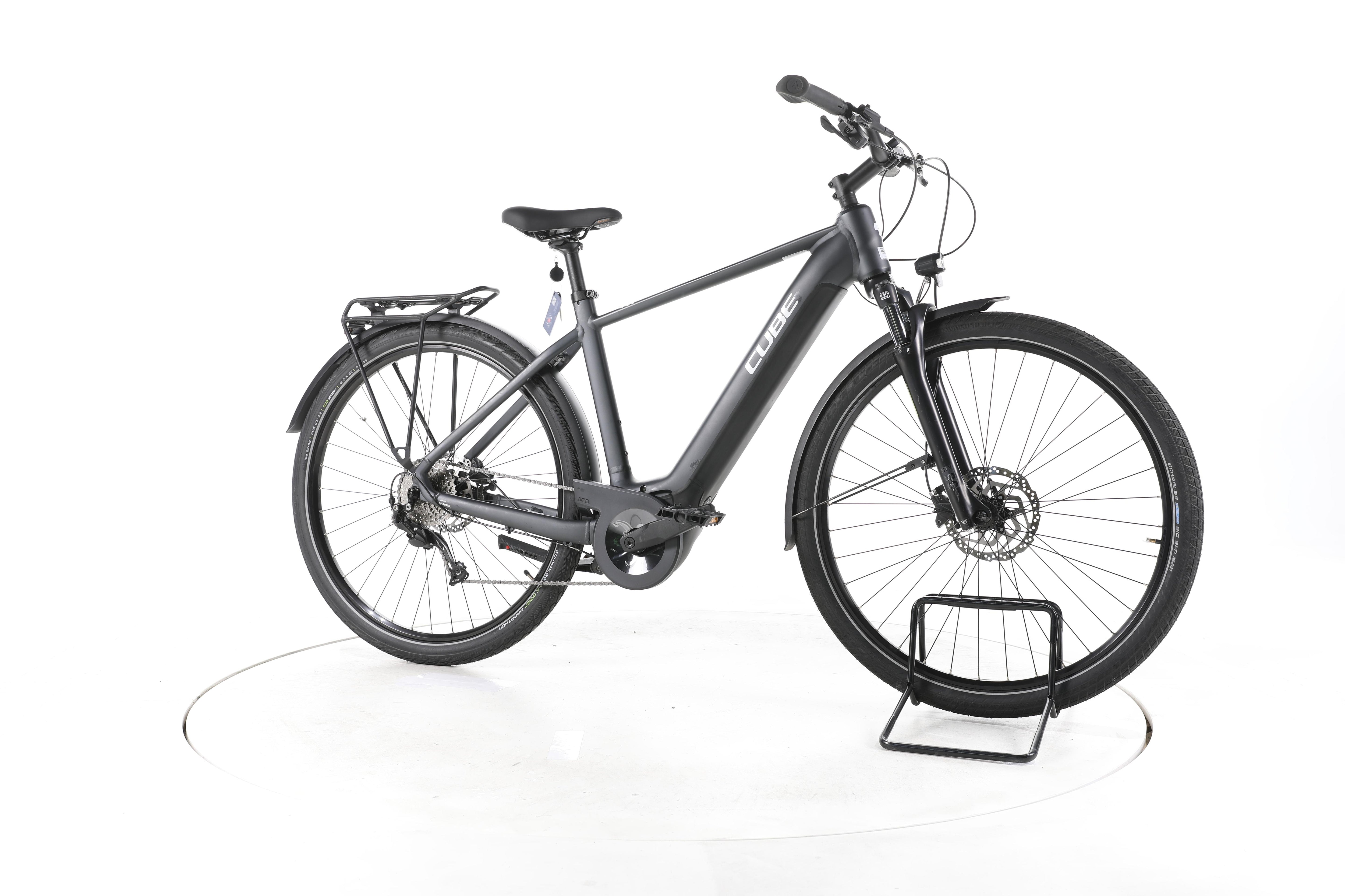 Cube Touring Hybrid ONE Trekking E-Bike - Image 2
