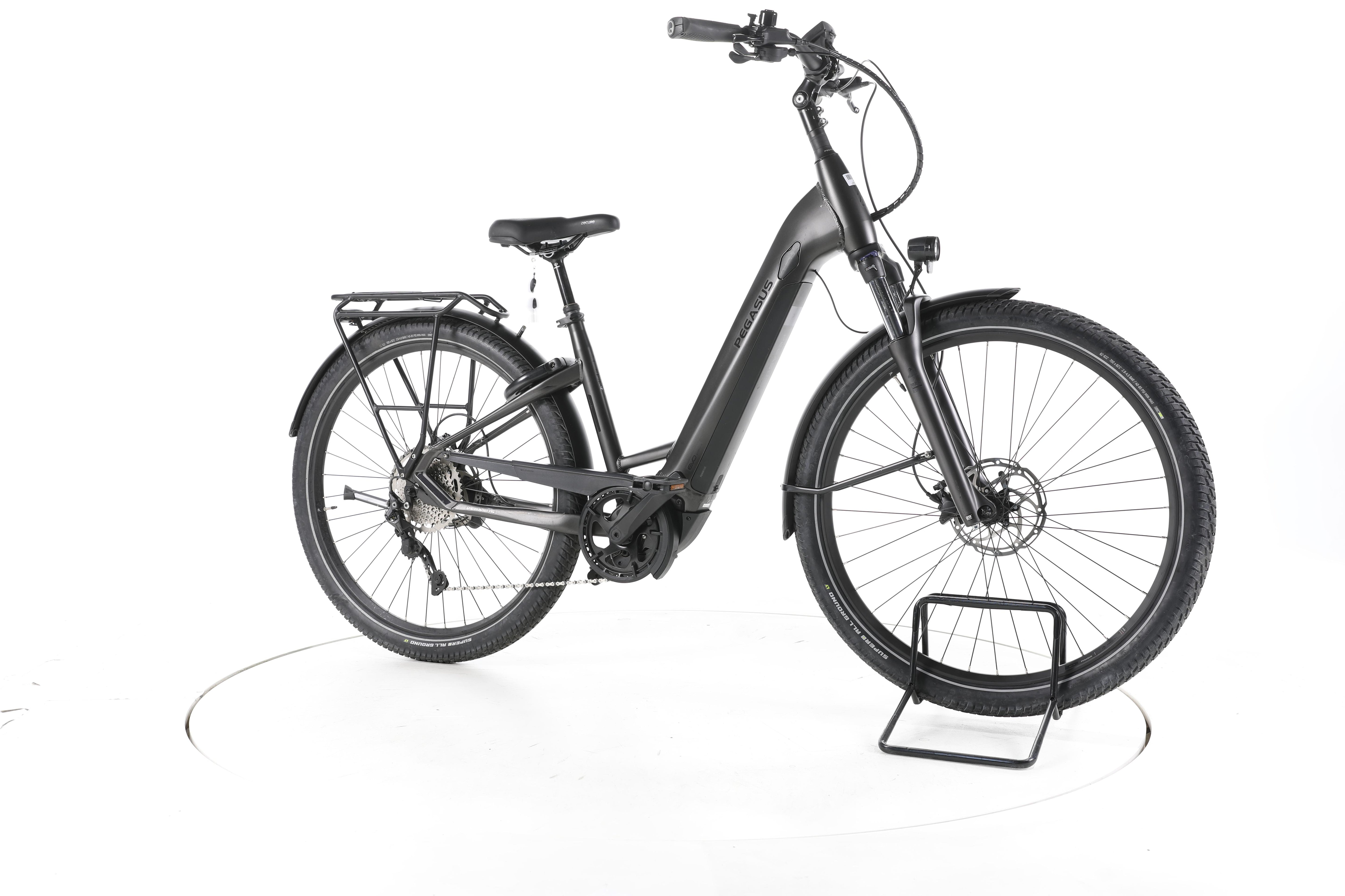 Pegasus Savino EVO 10 CX Trekking E-Bike Tiefeinsteiger - Image 2