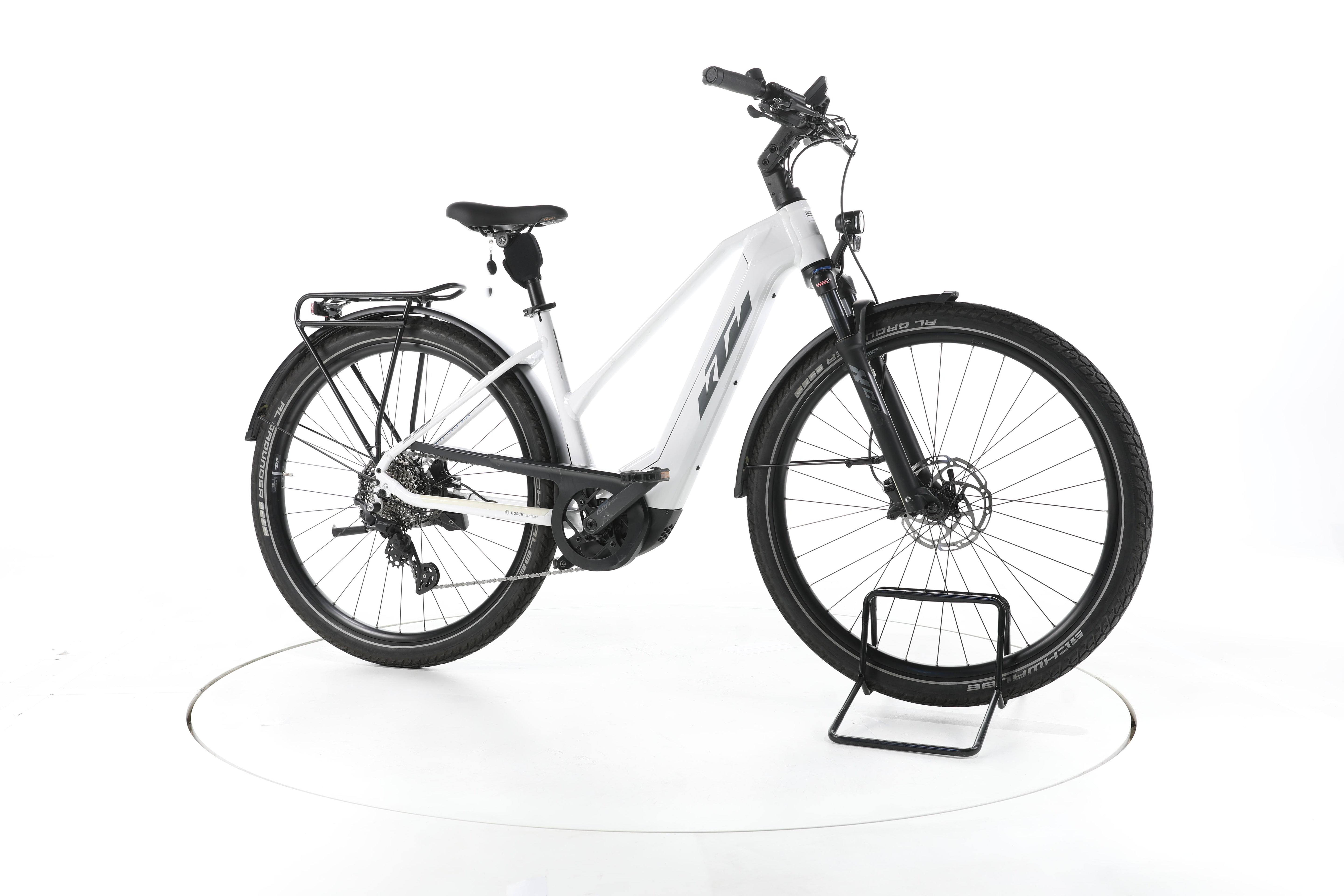 KTM Macina Gran Pro Trekking E-Bike - Image 2