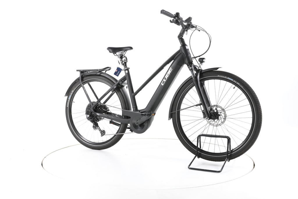 Cube Touring Hybrid Pro Trekking E-Bike 2023 - Image 2