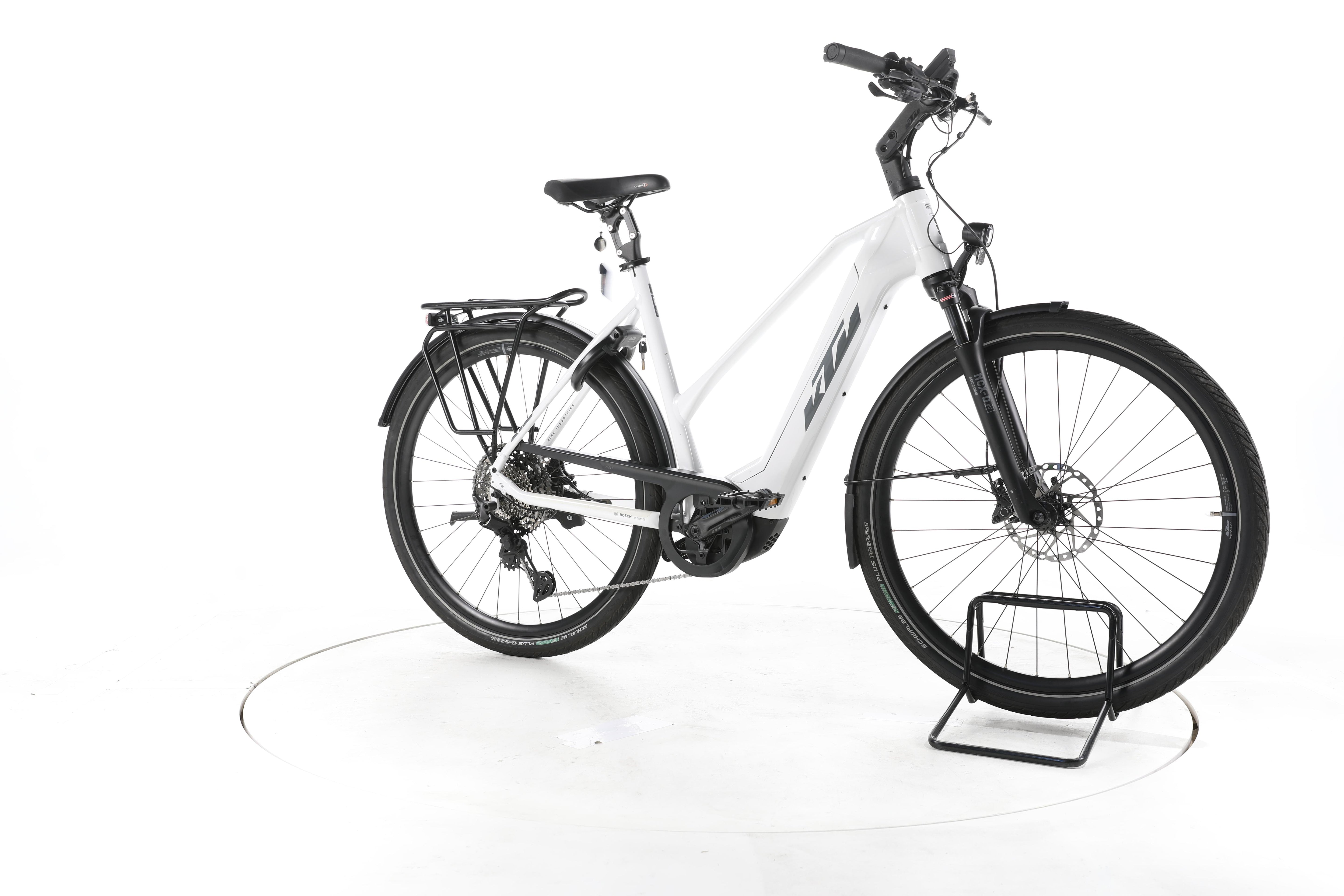 KTM Macina Style 720 Trekking E-Bike - Image 2