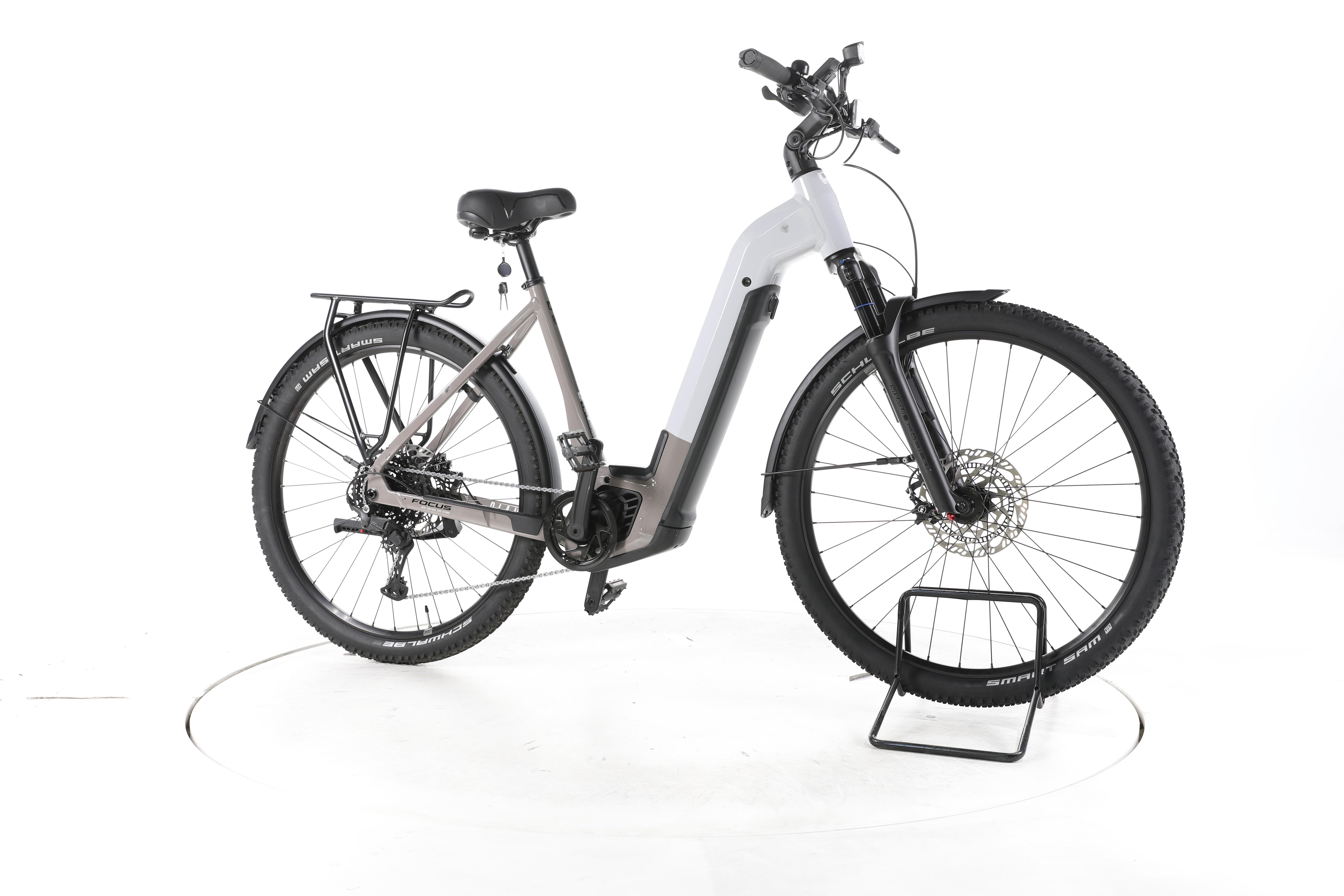 Focus Planet² 6.8 ABS Trekking E-Bike Tiefeinsteiger 2024 - Image 2