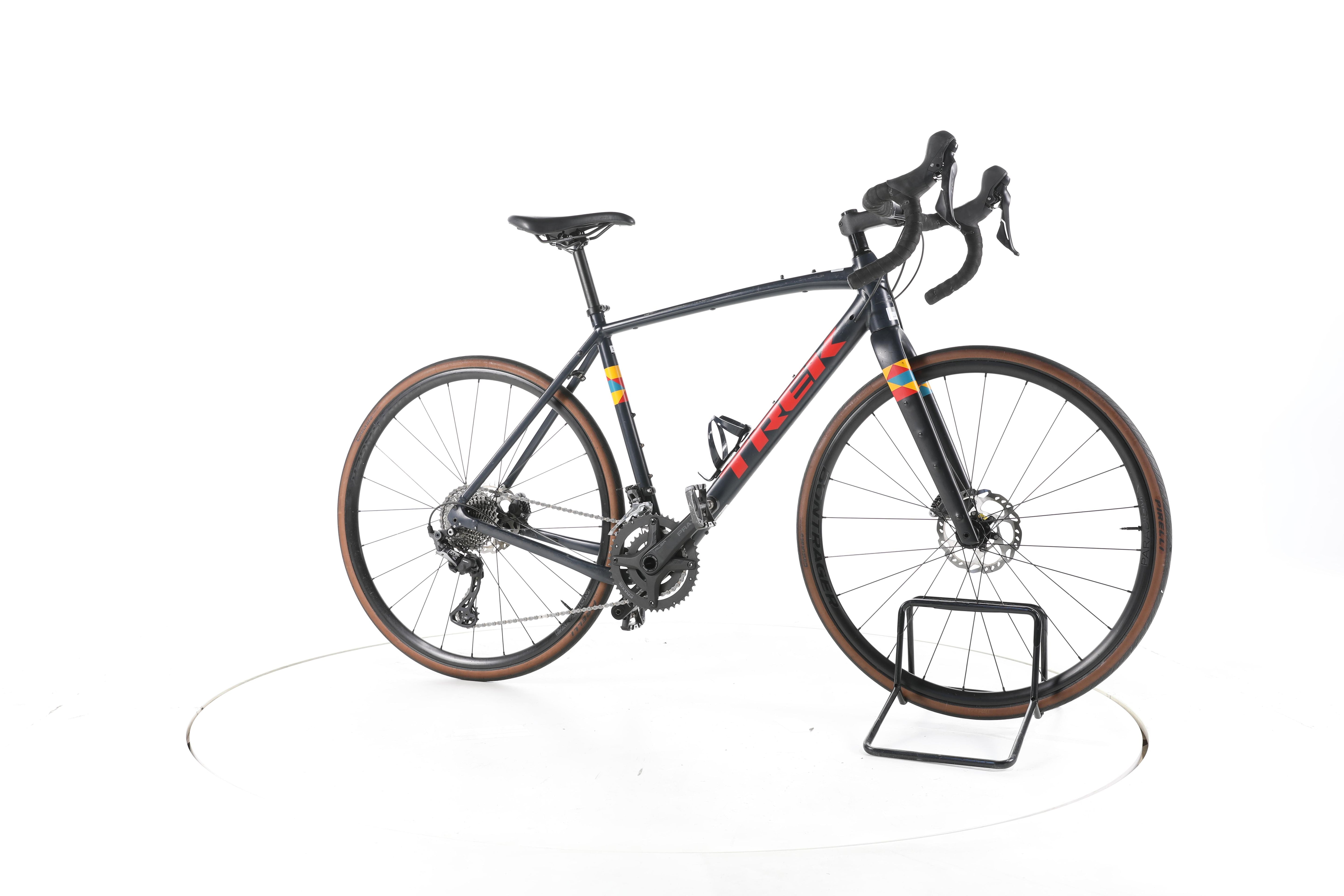 Trek Checkpoint ALR 5 - Image 2