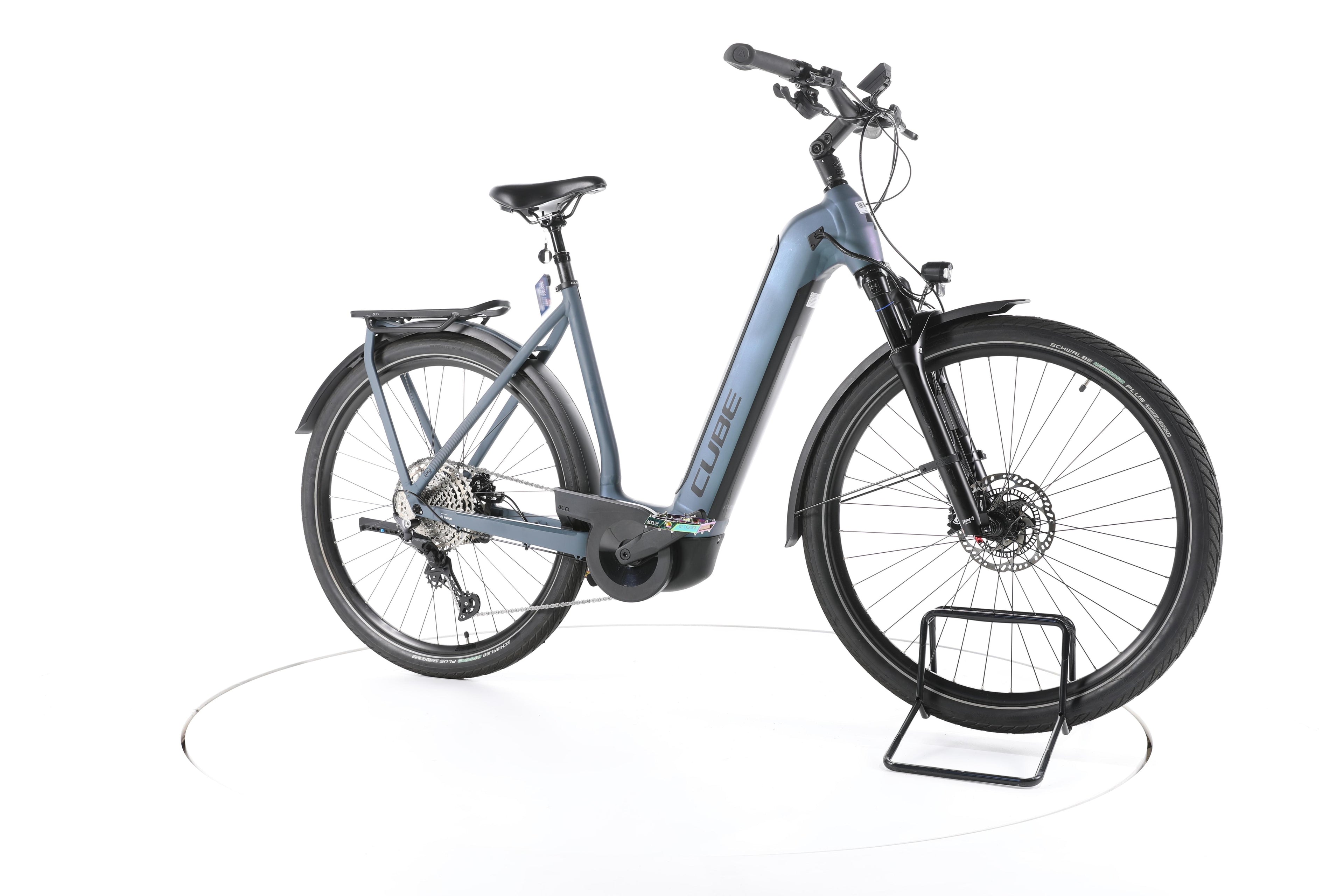 Cube Kathmandu Hybrid ABS Trekking E-Bike Tiefeinsteiger 2023 - Image 2