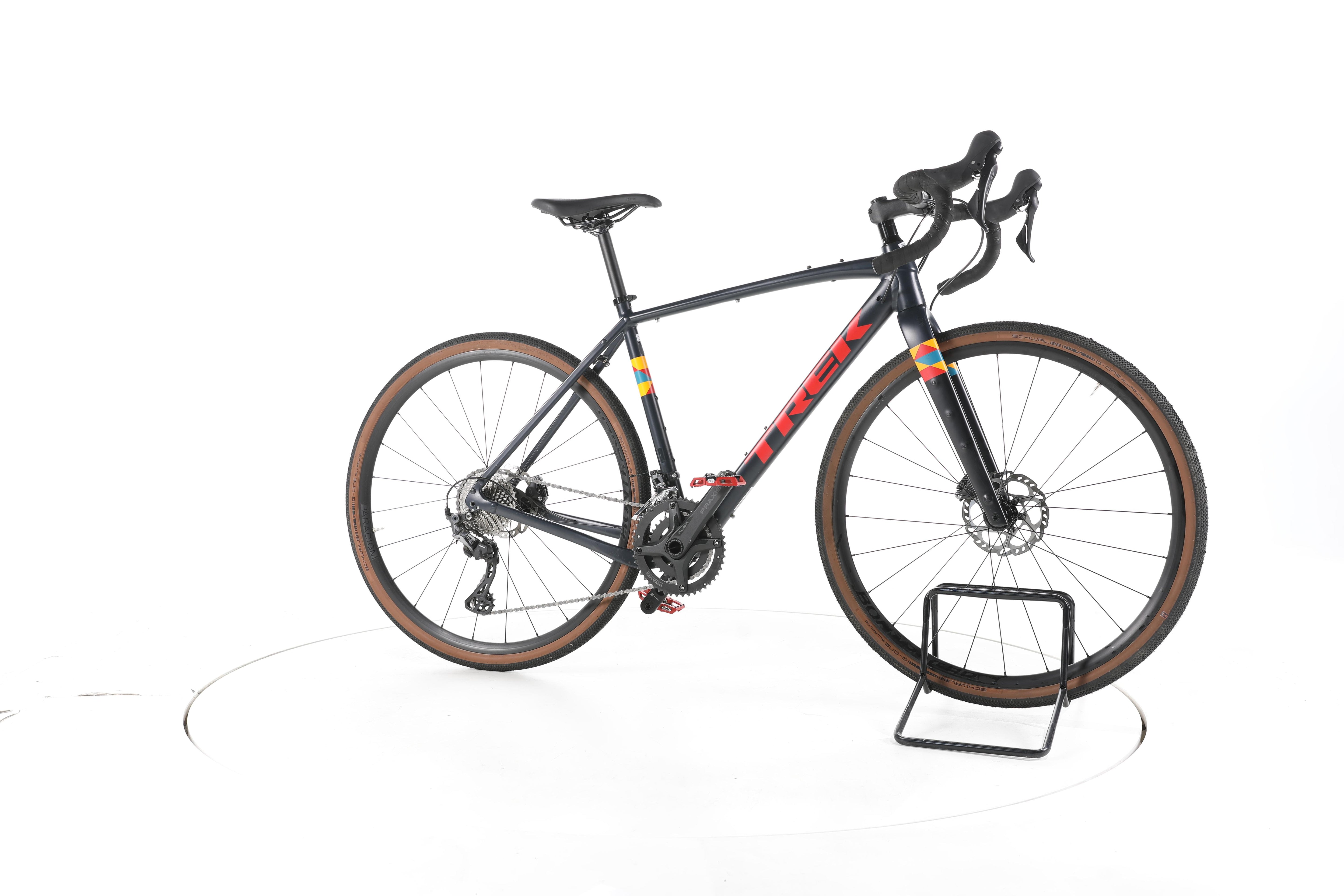 Trek Checkpoint ALR 5 - Image 2