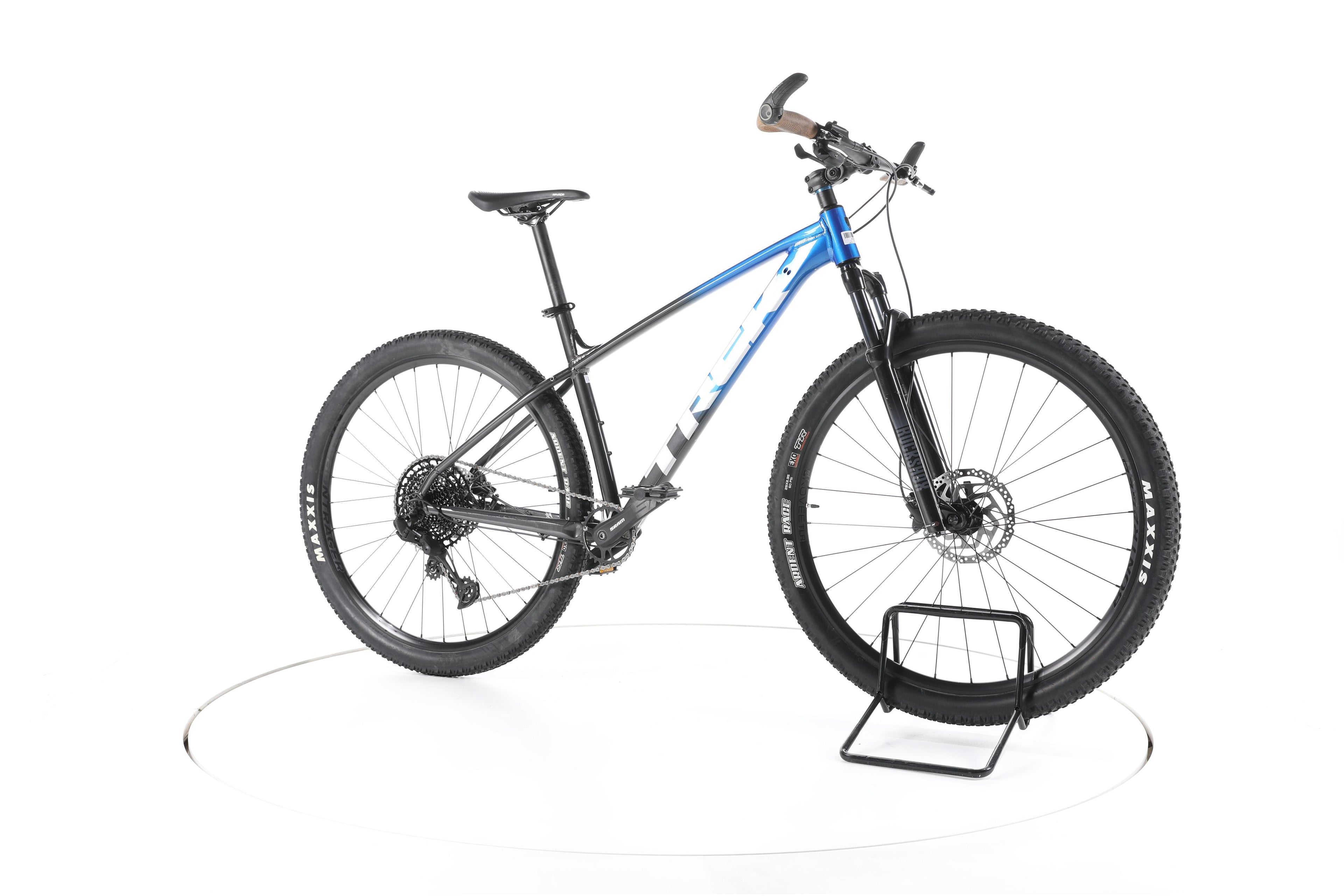 Trek Marlin 8 Gen 2 - Image 2