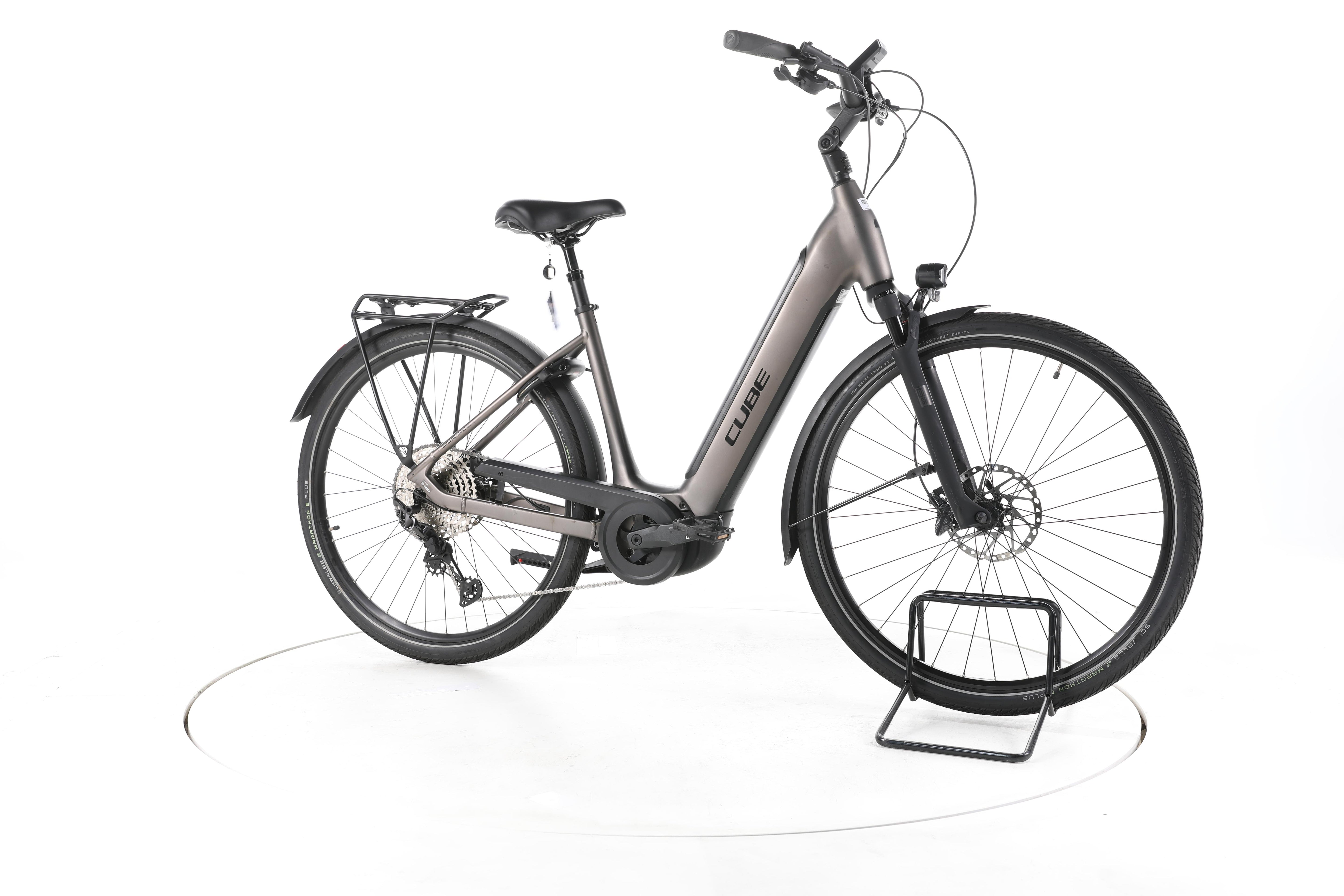 Cube Supreme Sport Hybrid SL Trekking E-Bike Tiefeinsteiger - Image 2